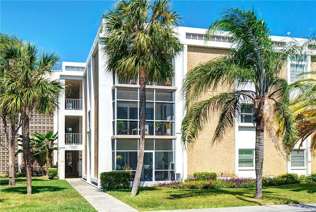 If you love a great central location with amenities nearby this is the condo for you. Located on the top floor, this is a quiet and spacious condo. Each room is flooded with light giving an airy and relaxing feel. The kitchen has new quartz countertops, a new sink, new fixtures, and new stainless steel air fry Whirlpool oven/Whirlpool microwave. The primary bedroom has a large walk-in closet. New ceiling fans/light fixtures. Well-maintained facilities include tennis, a gym, and a pool overlooking the beautiful Wilton Manors canal. Reasonable HOA fees (includes Direct TV and high-speed internet).  Close to Wilton Manors and 10 mins from beach & downtown Ft Lauderdale. Storage available and common laundry facilities. Gated community. Elevator. Can be rented out immediately. Pet friendly.