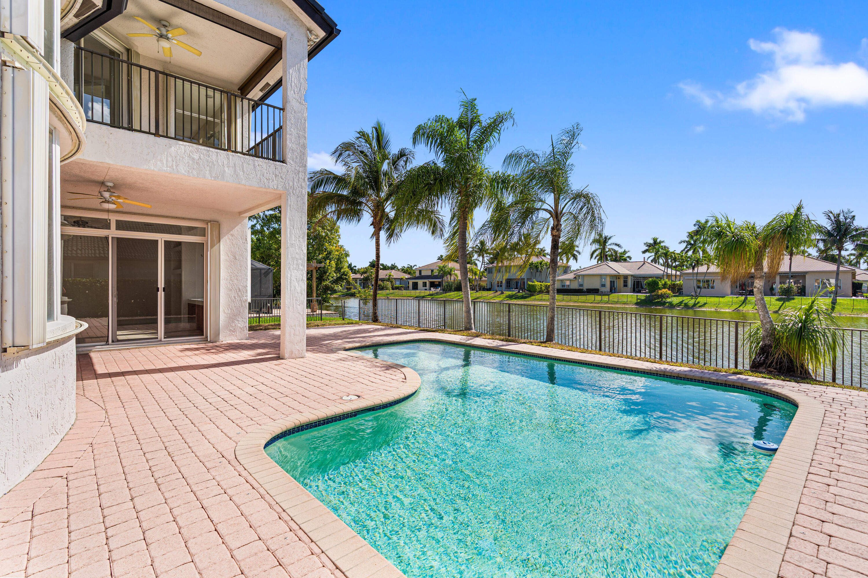 SUNSET LAKES PLAT ONE - Residential