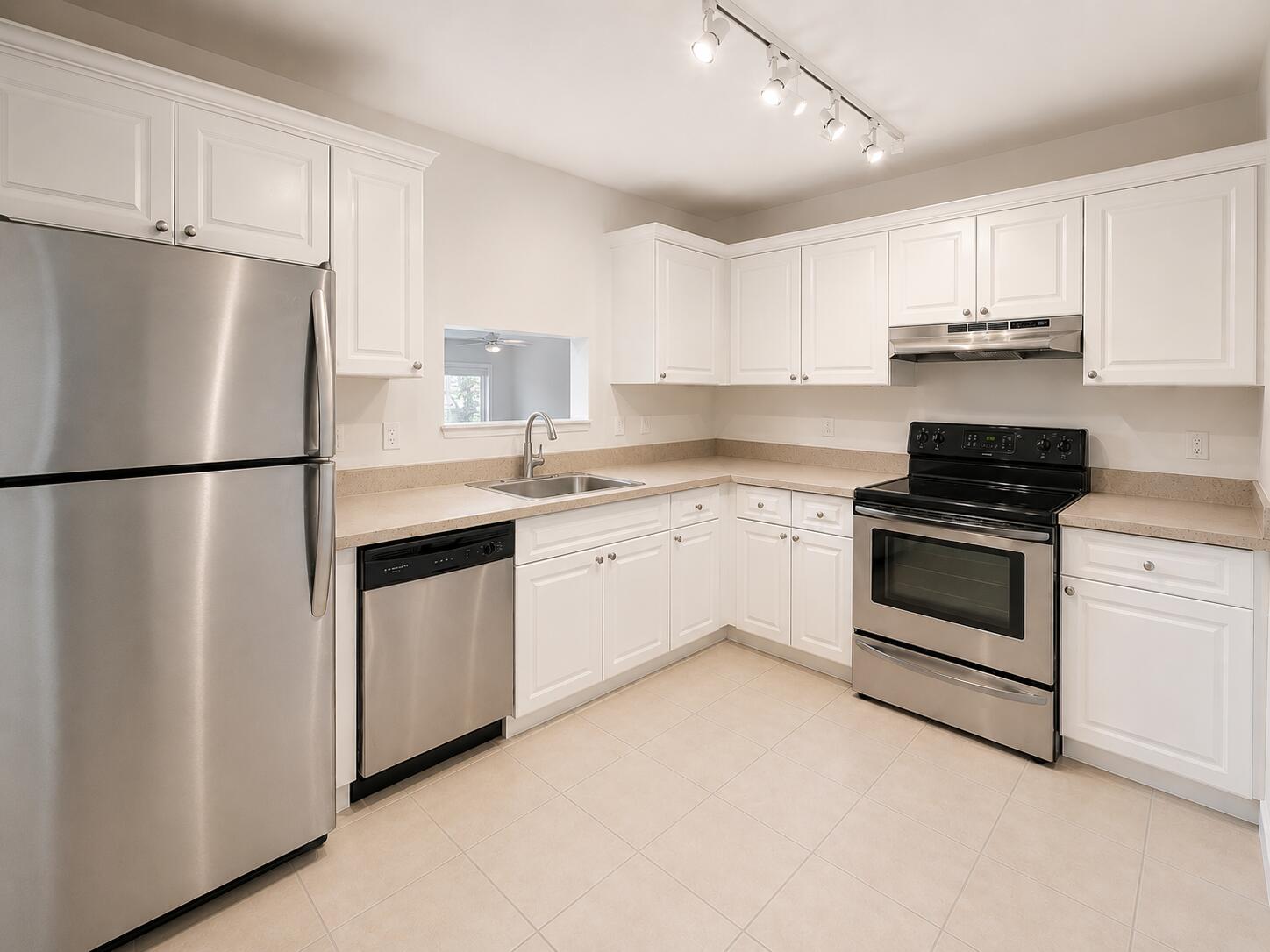 BELASERA AT PINE ISLAND CONDO - Residential