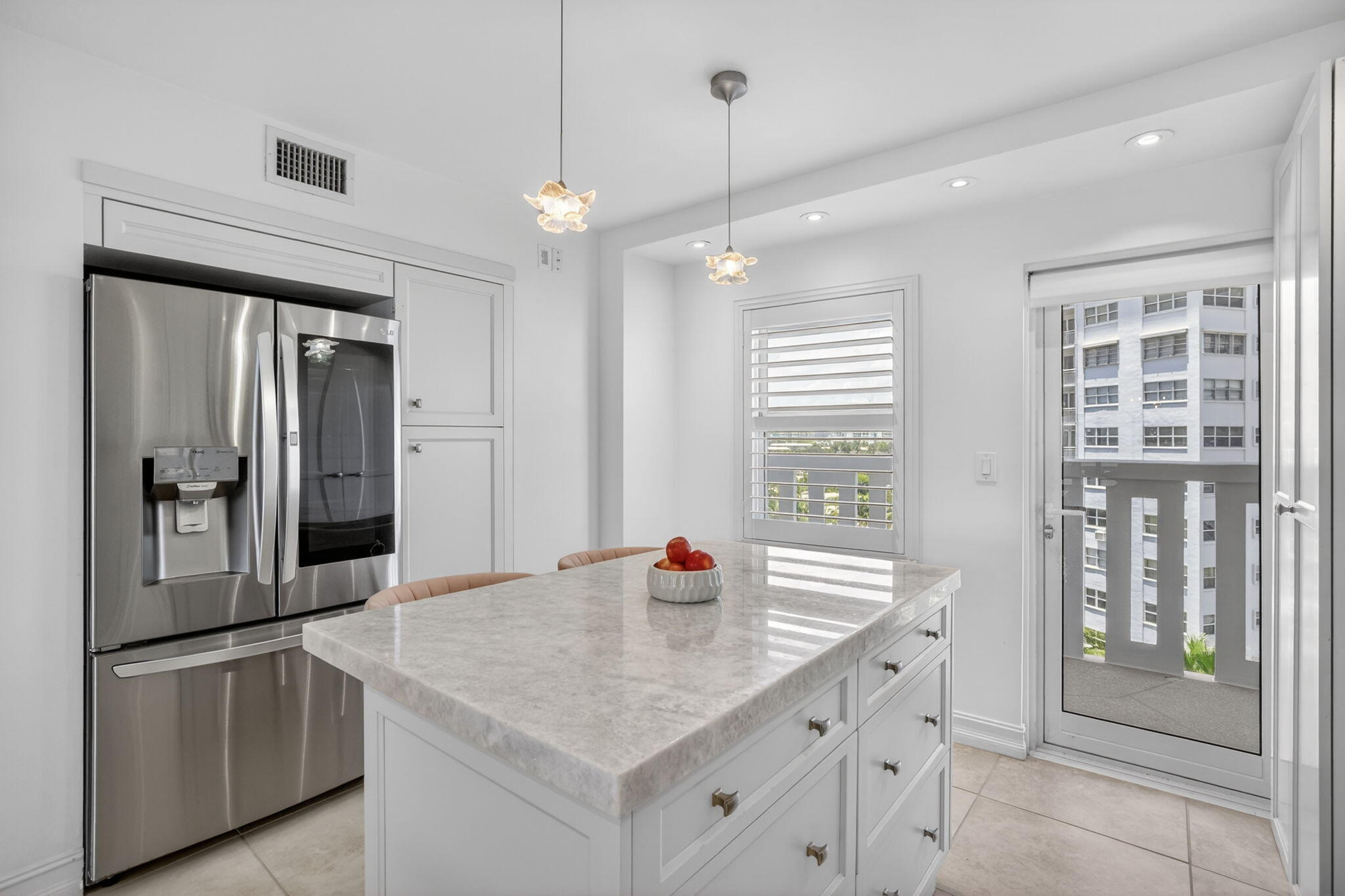 EVERGLADES HOUSE CONDO - Residential