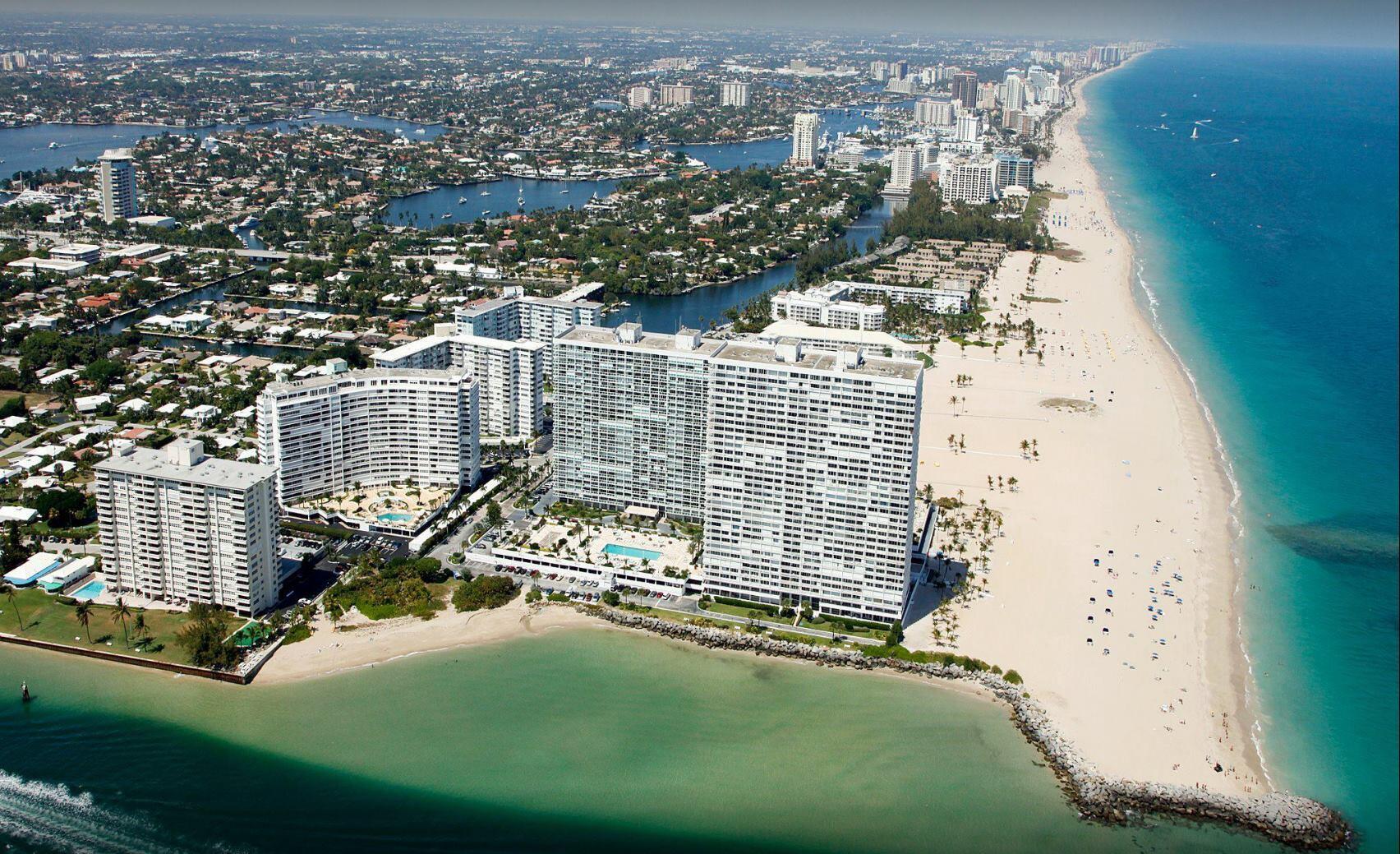 EVERGLADES HOUSE CONDO - Residential