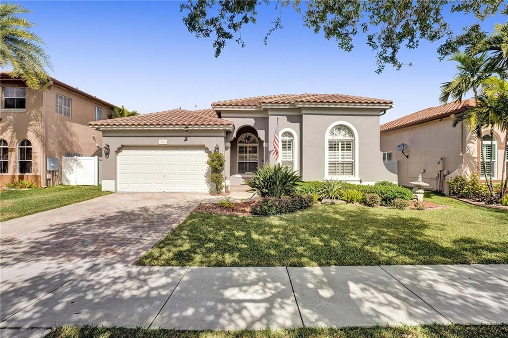 Coming Soon 4/3 Pool Home in Royal Griffin Estates.