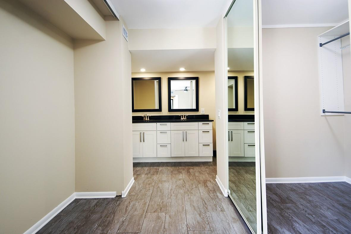 EMBASSY PARK CONDO - Residential
