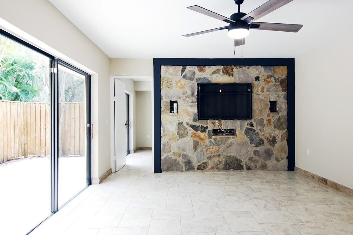EMBASSY PARK CONDO - Residential