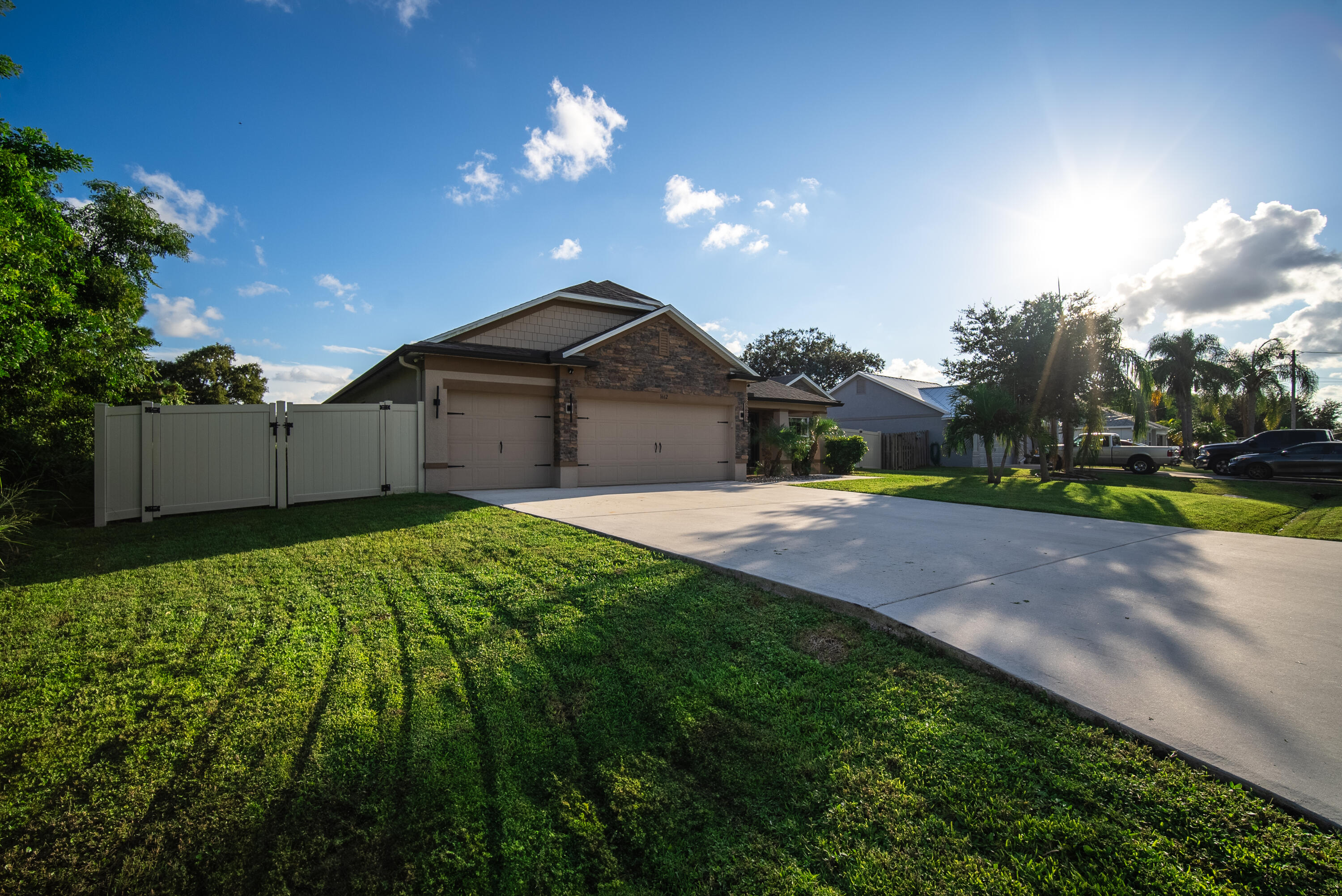 PORT ST LUCIE SECTION 40 - Residential