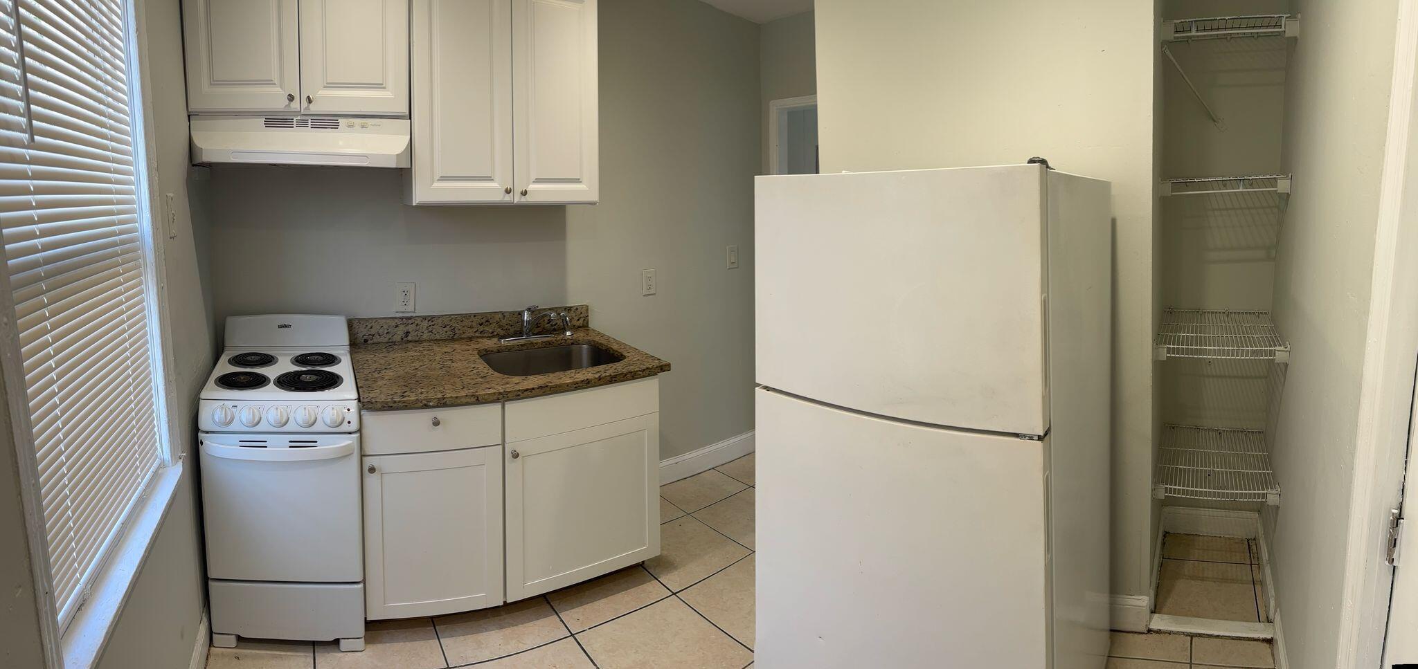 FRESHWATER ADD TO WPB - Residential Lease