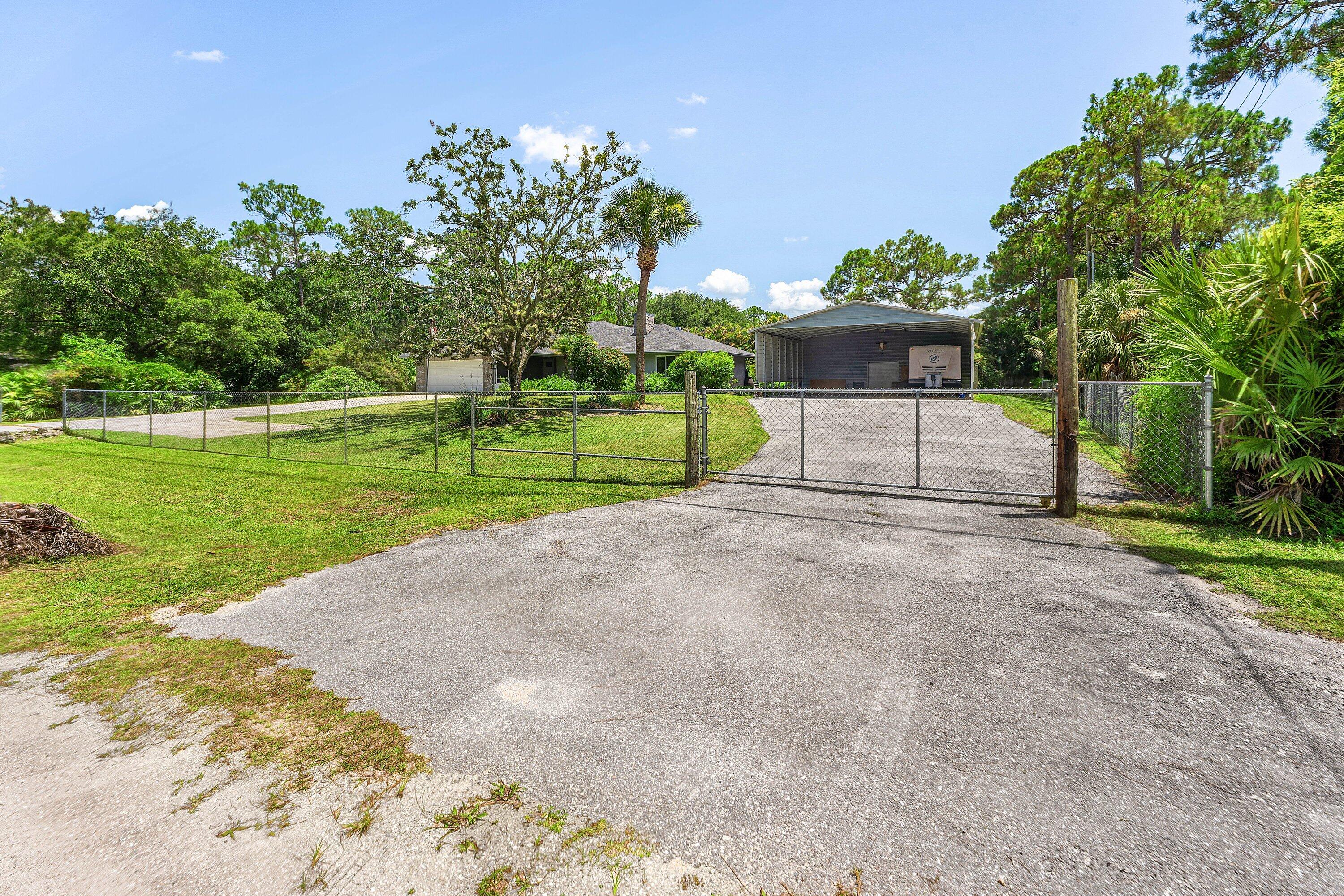 The Acreage - Residential
