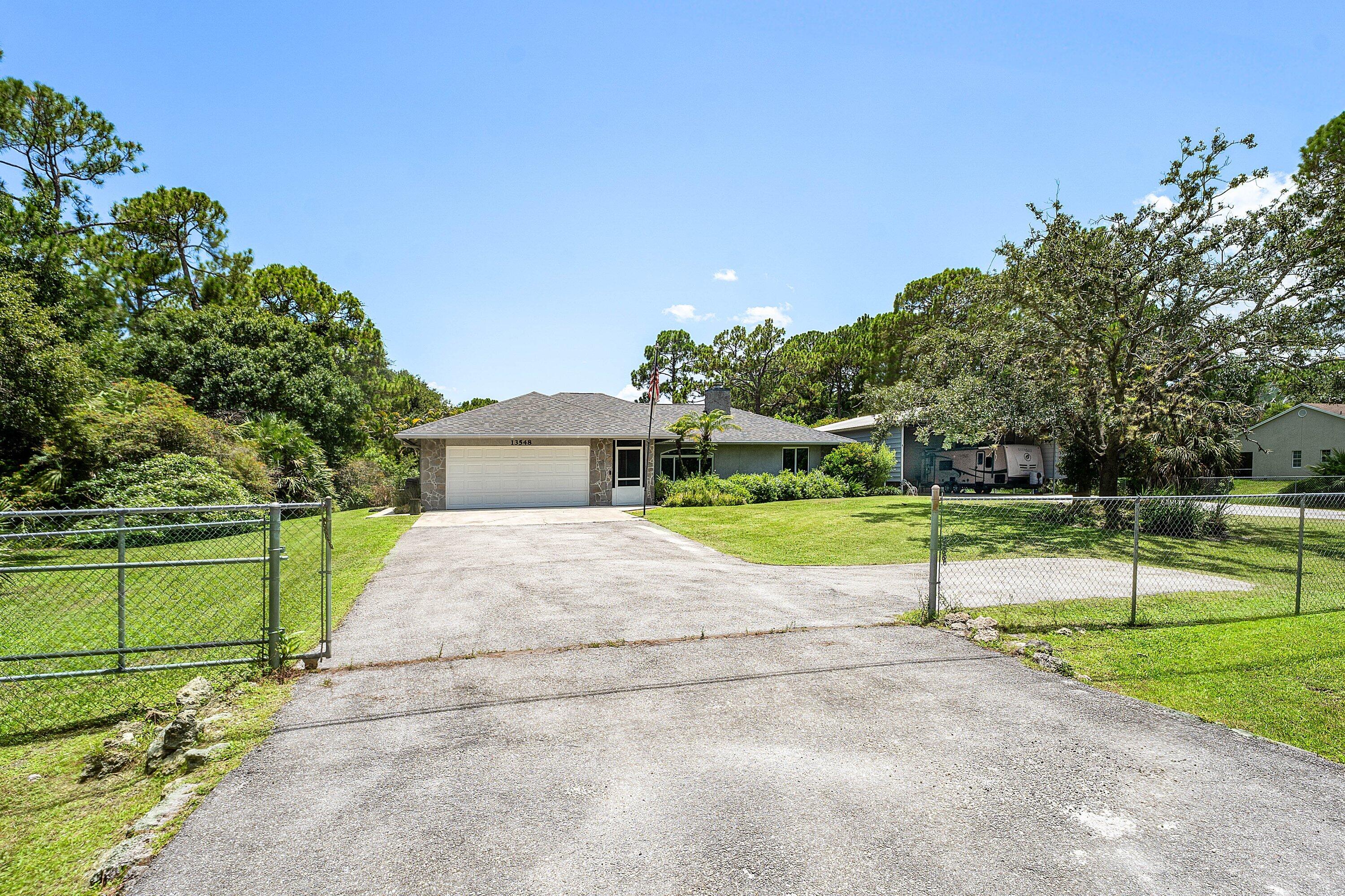 The Acreage - Residential