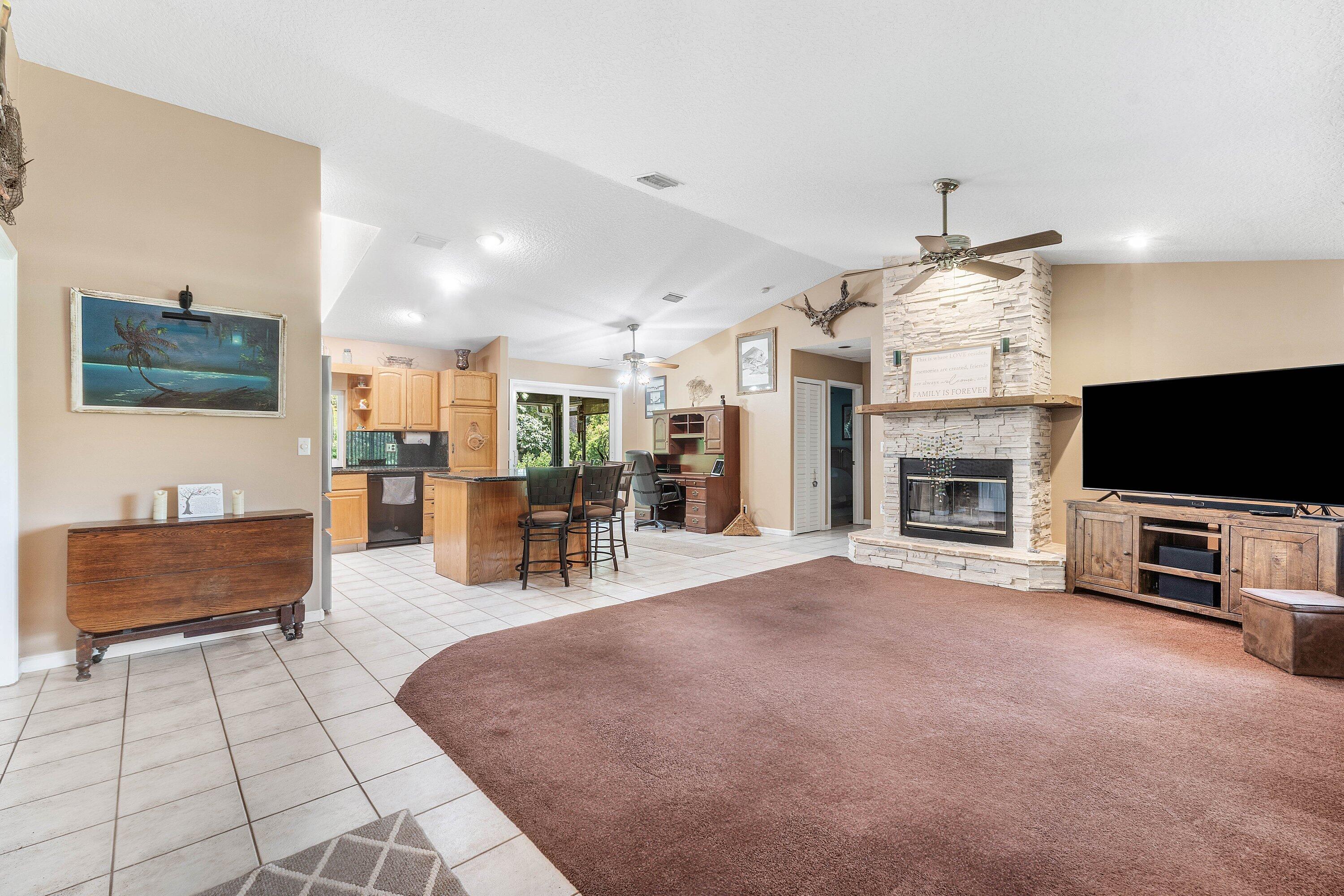 The Acreage - Residential