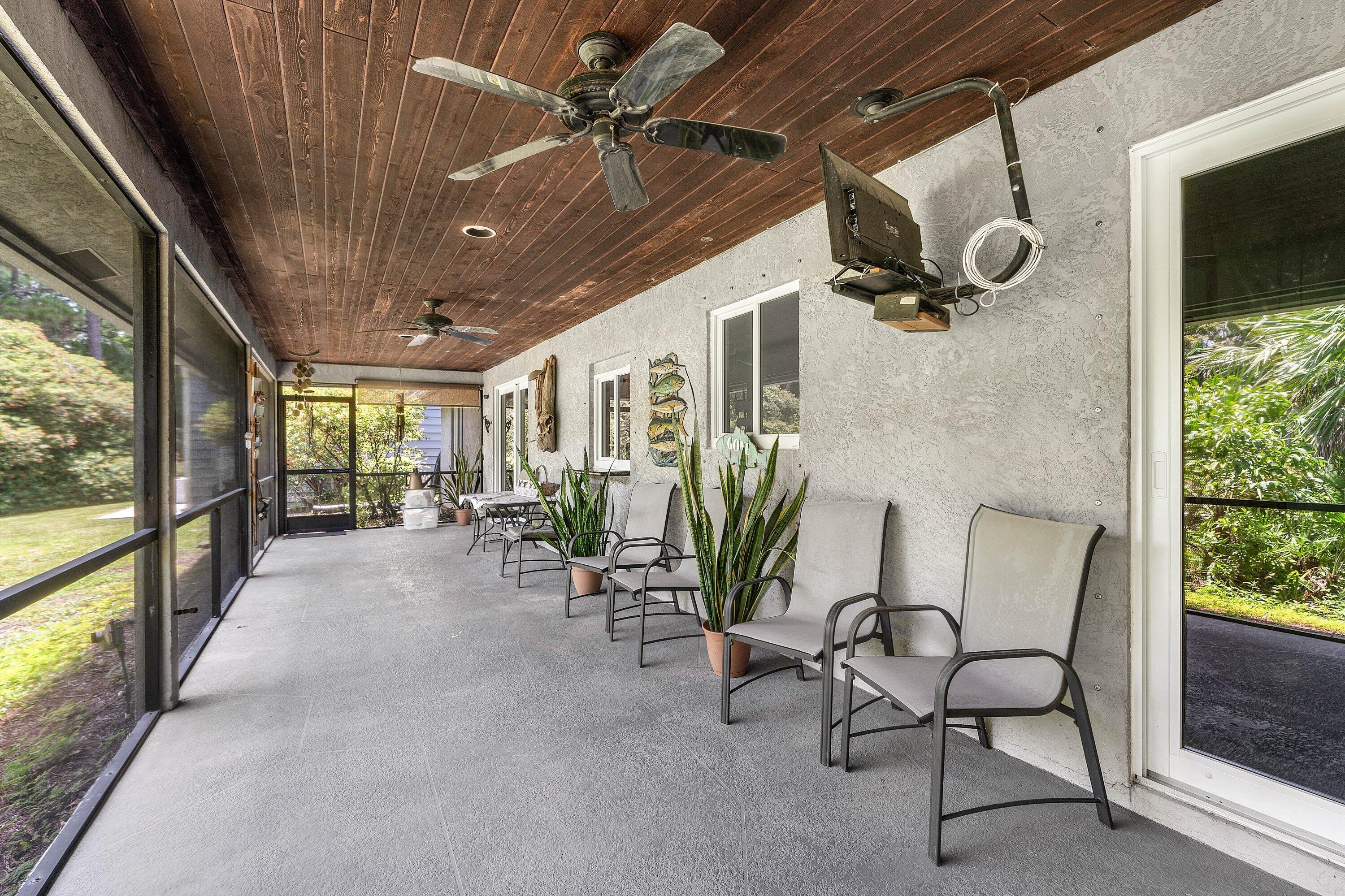 The Acreage - Residential