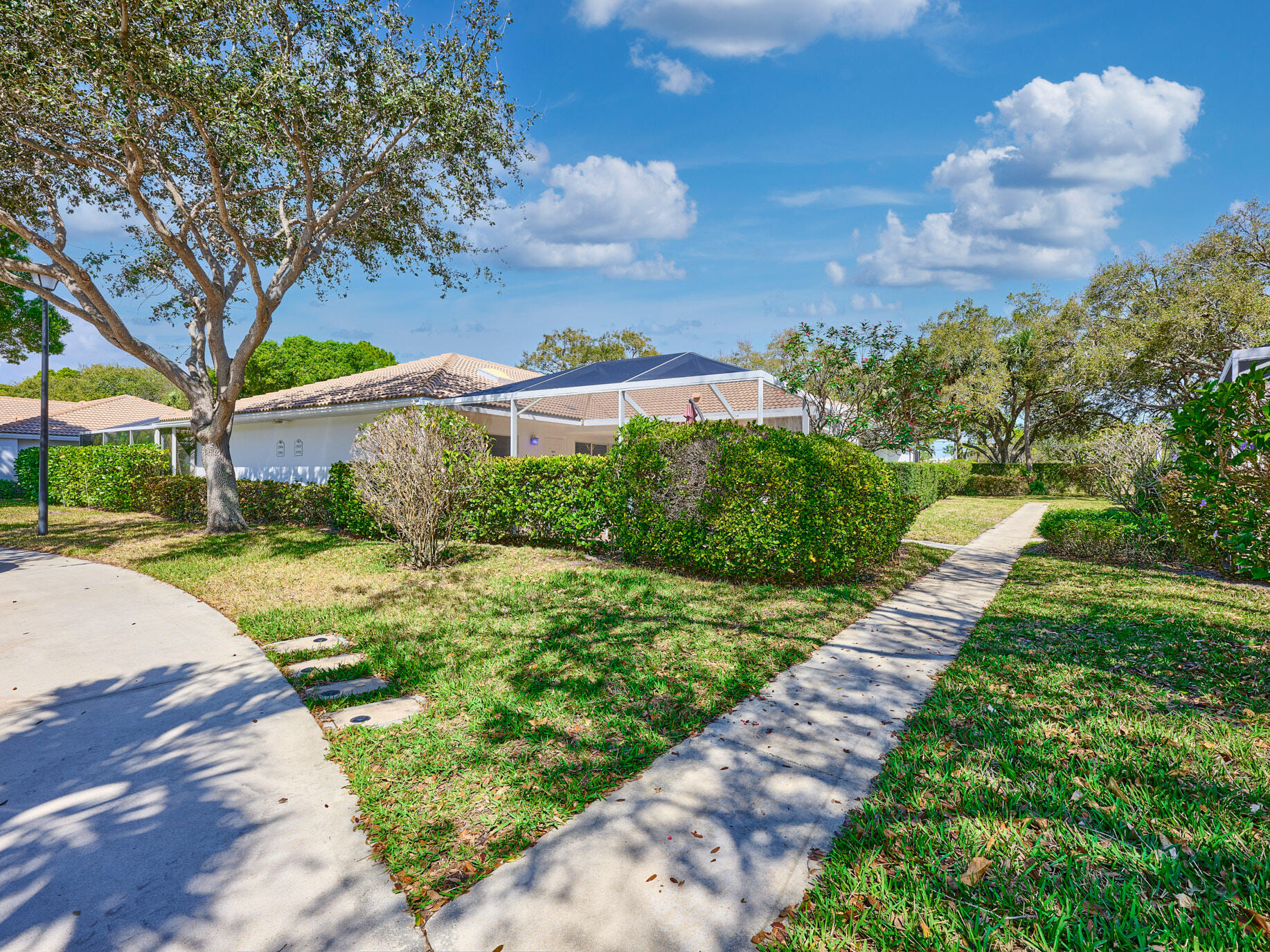 OAKS-SUNTERRACE 1 - Residential