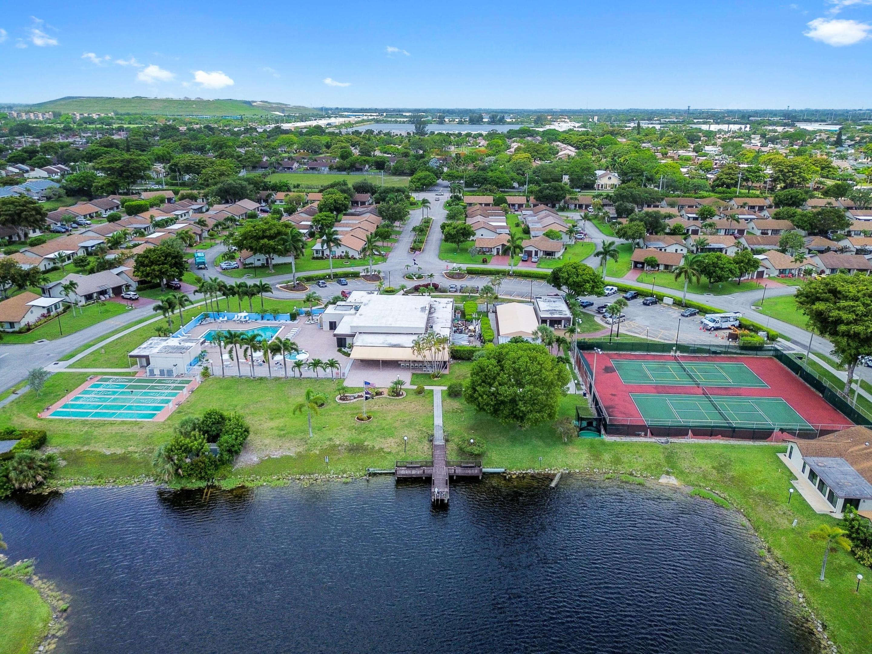 The Meadows Of Crystal Lake - Residential