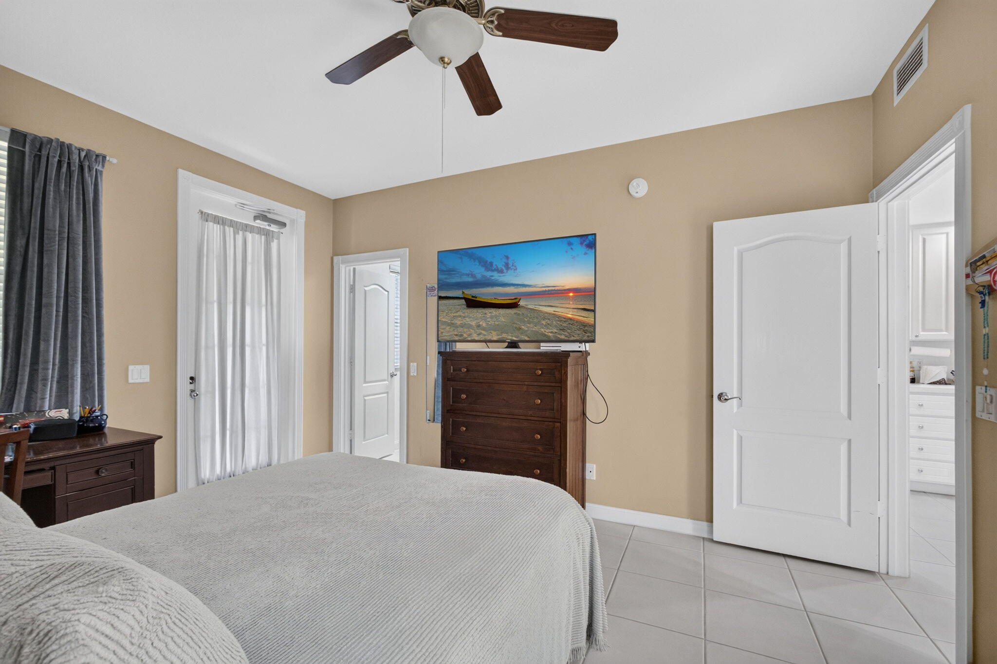 SAN PALERMO - Residential Lease
