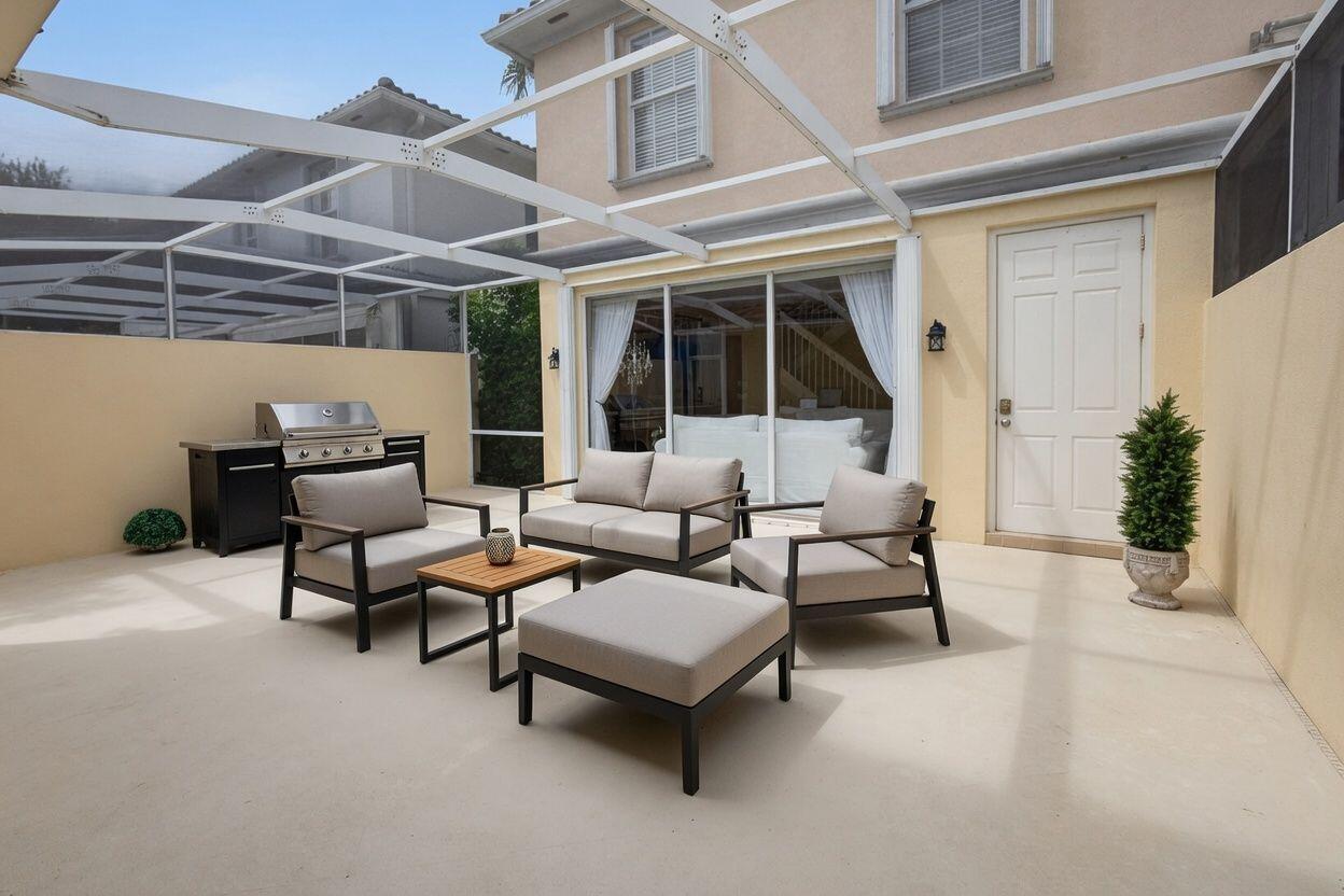 SAN PALERMO - Residential Lease