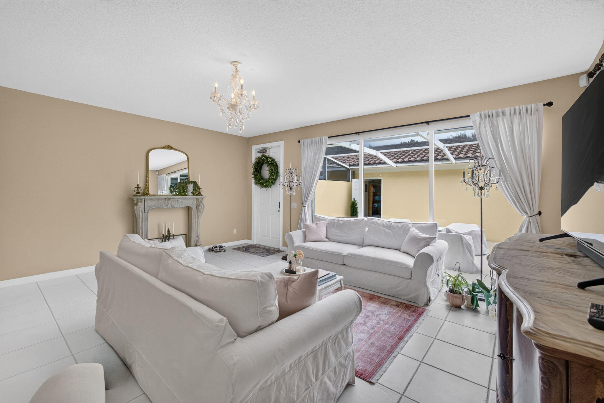 SAN PALERMO - Residential Lease