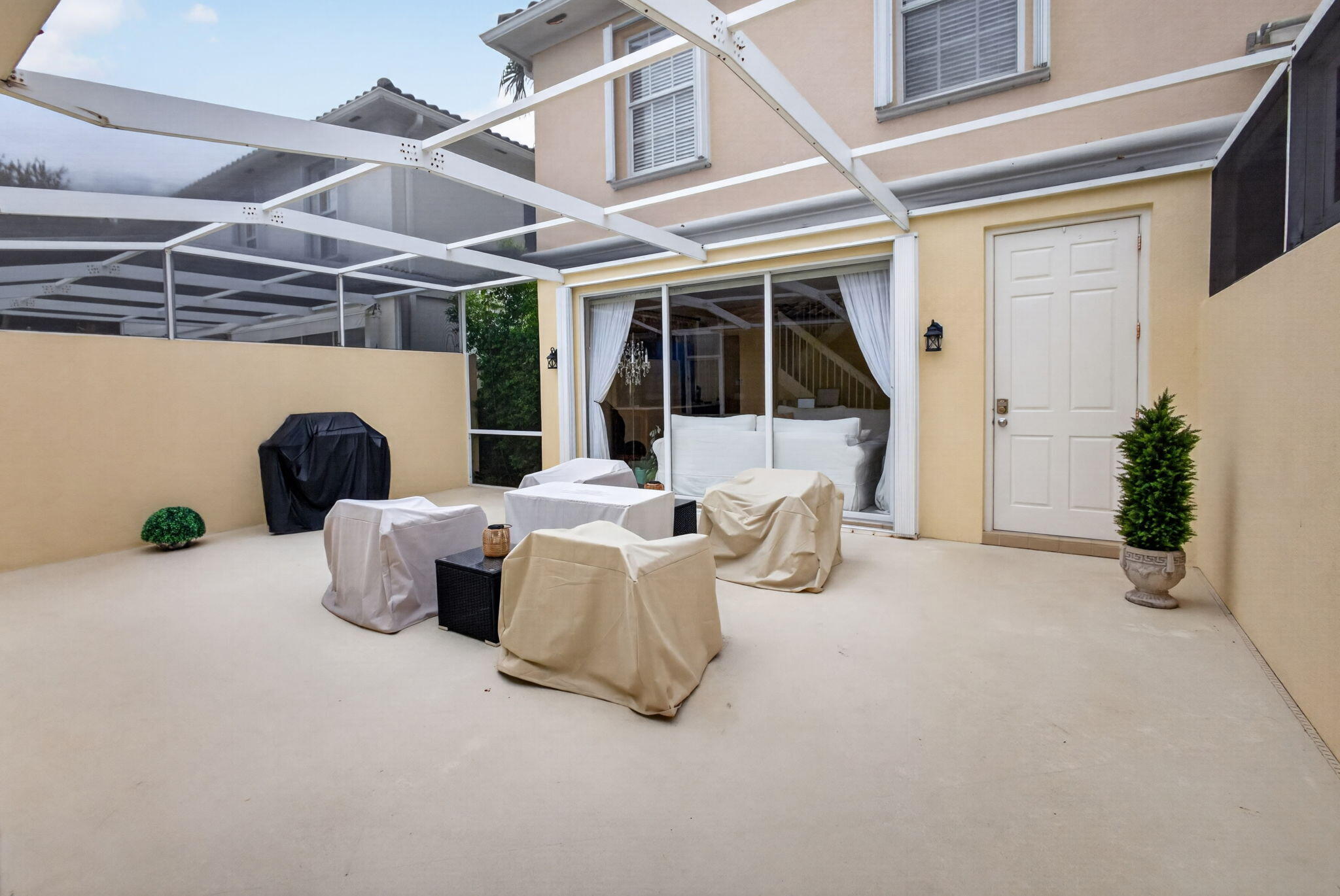 SAN PALERMO - Residential Lease