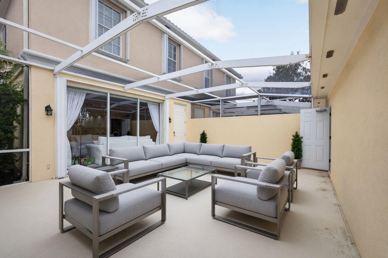 SAN PALERMO - Residential Lease