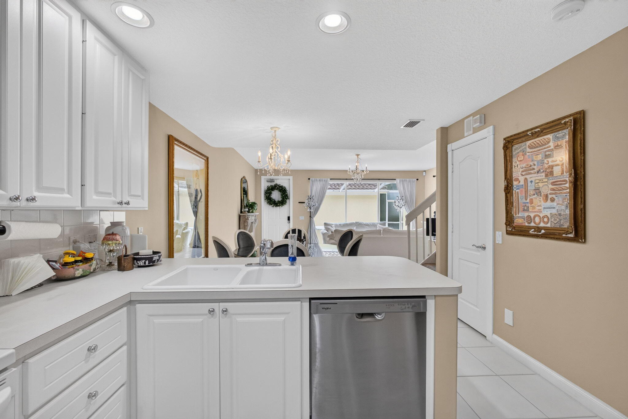 SAN PALERMO - Residential Lease