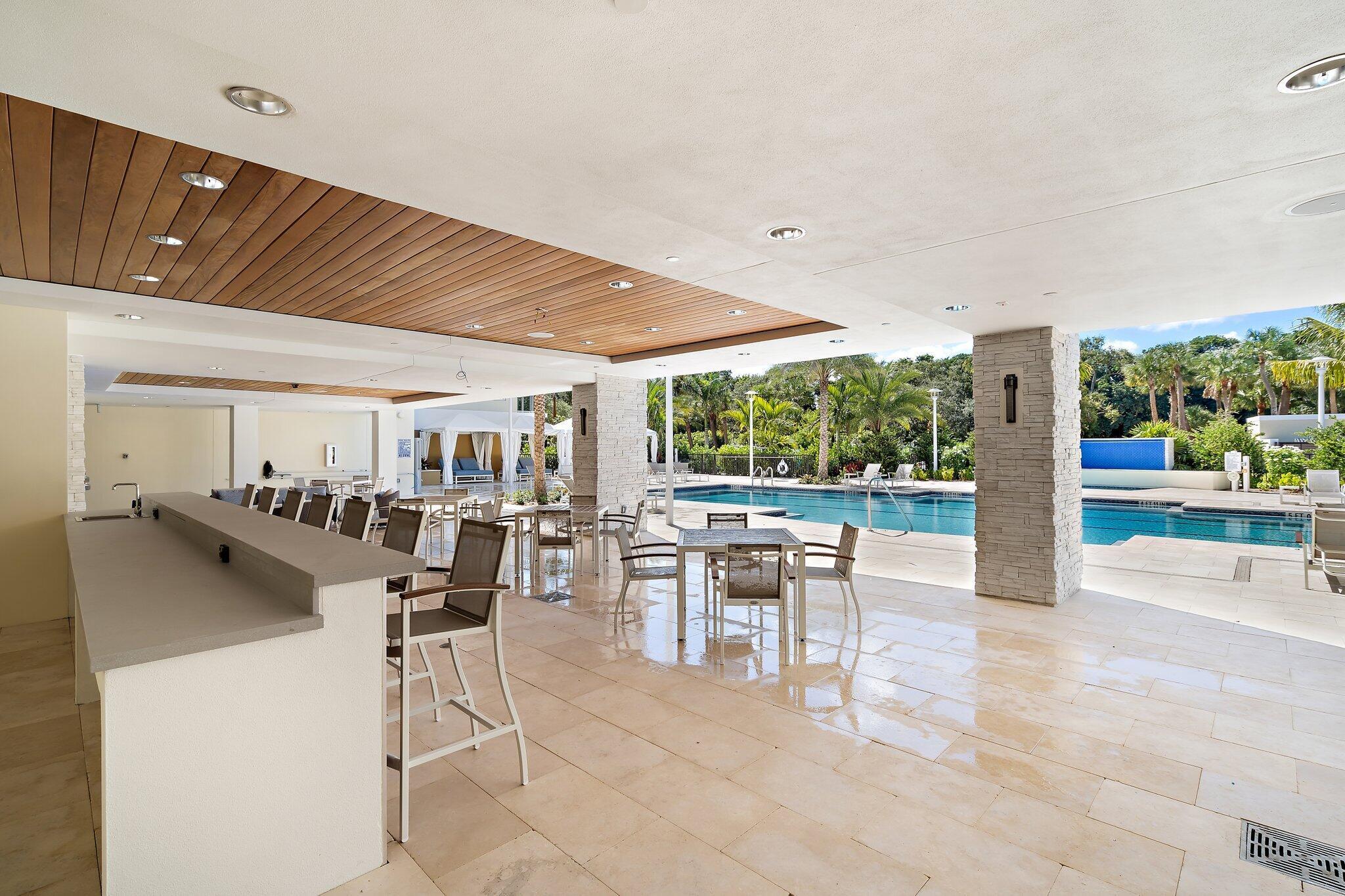 AZURE CONDO - Residential