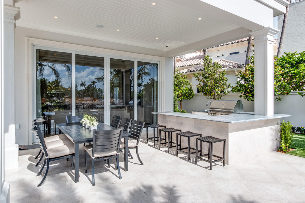 ROYAL PALM YACHT & COUNTRY CLUB - Residential