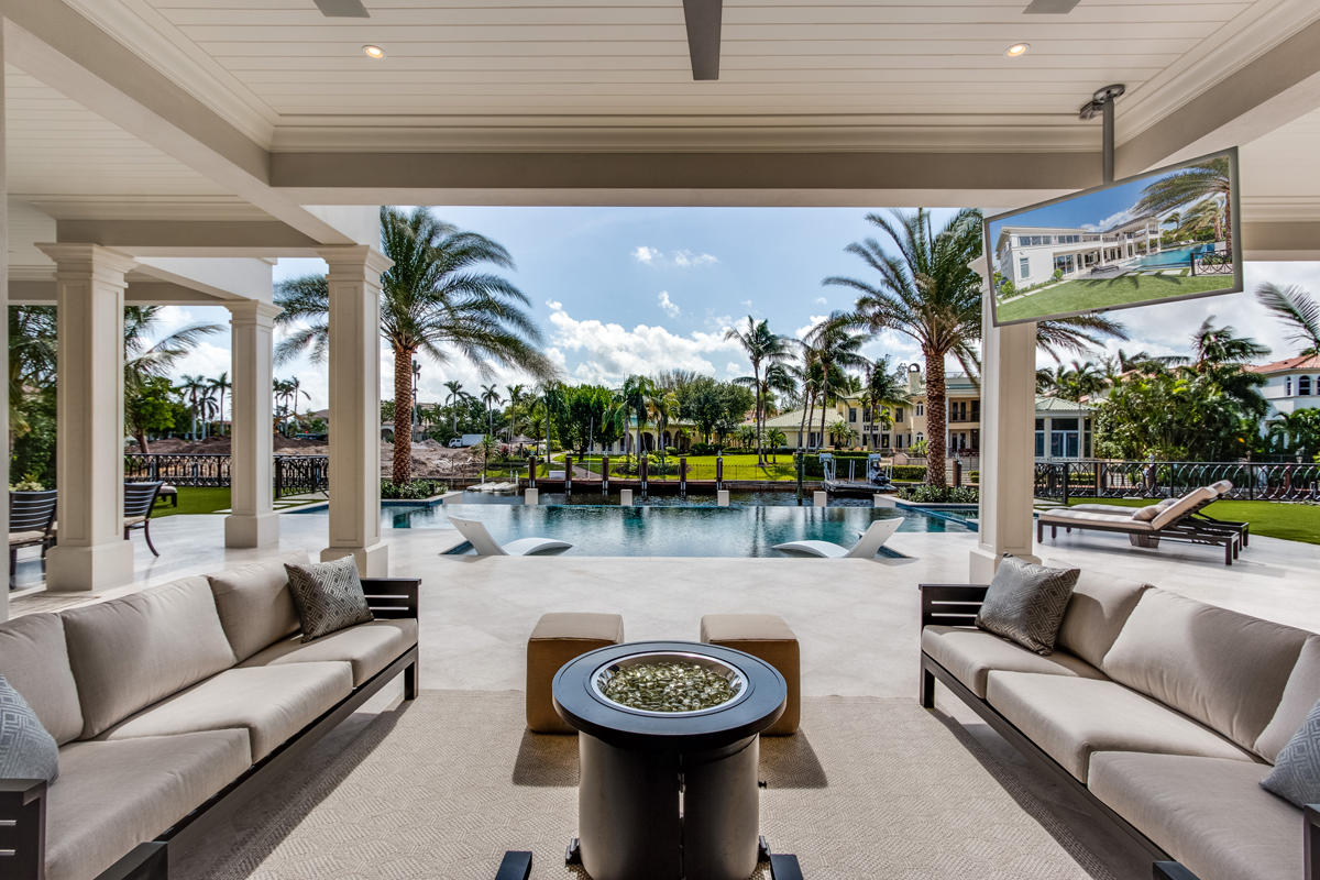 ROYAL PALM YACHT & COUNTRY CLUB - Residential