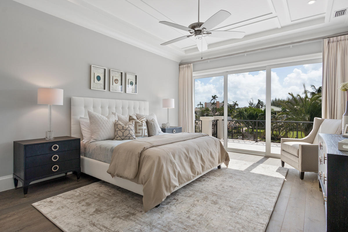 ROYAL PALM YACHT & COUNTRY CLUB - Residential