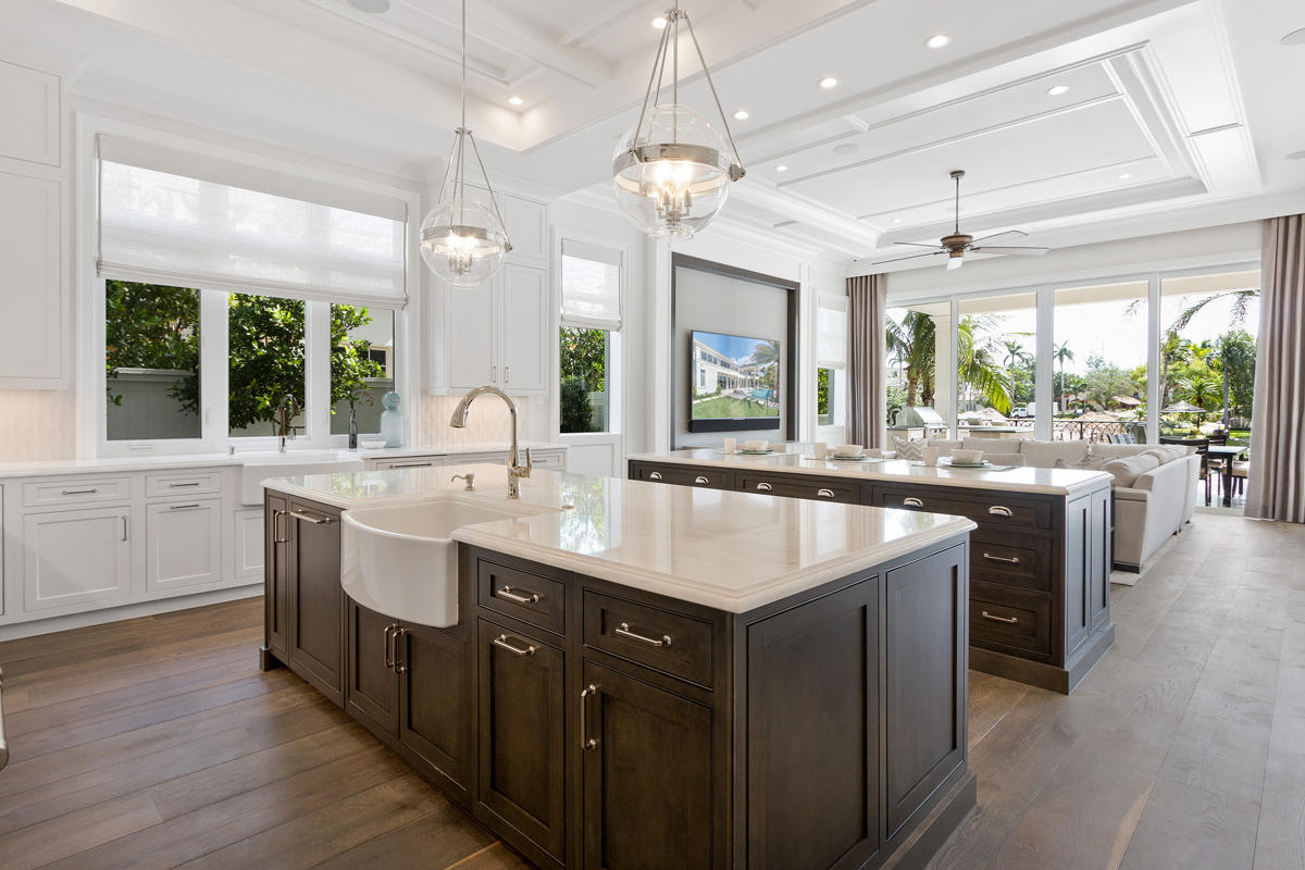 ROYAL PALM YACHT & COUNTRY CLUB - Residential