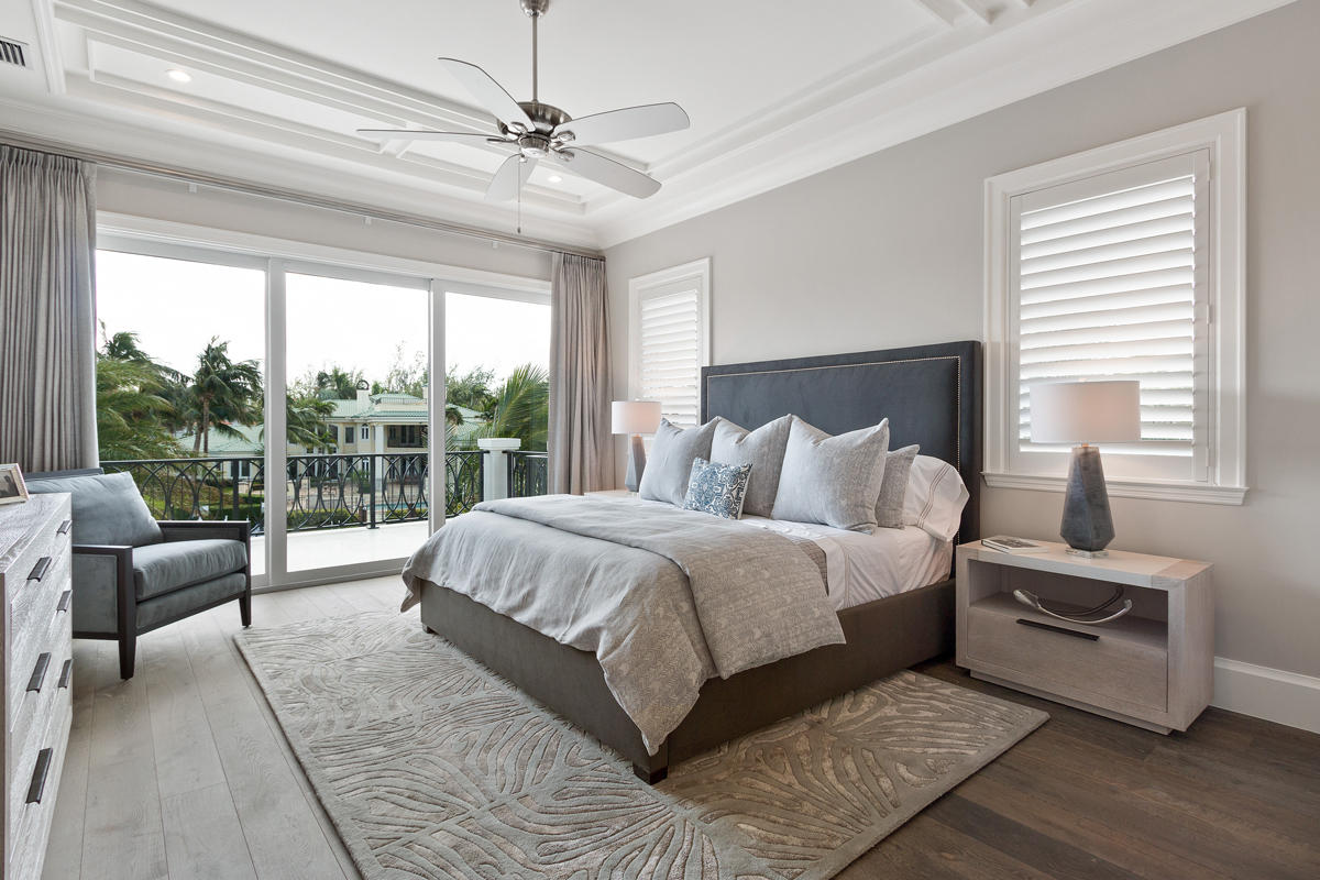 ROYAL PALM YACHT & COUNTRY CLUB - Residential