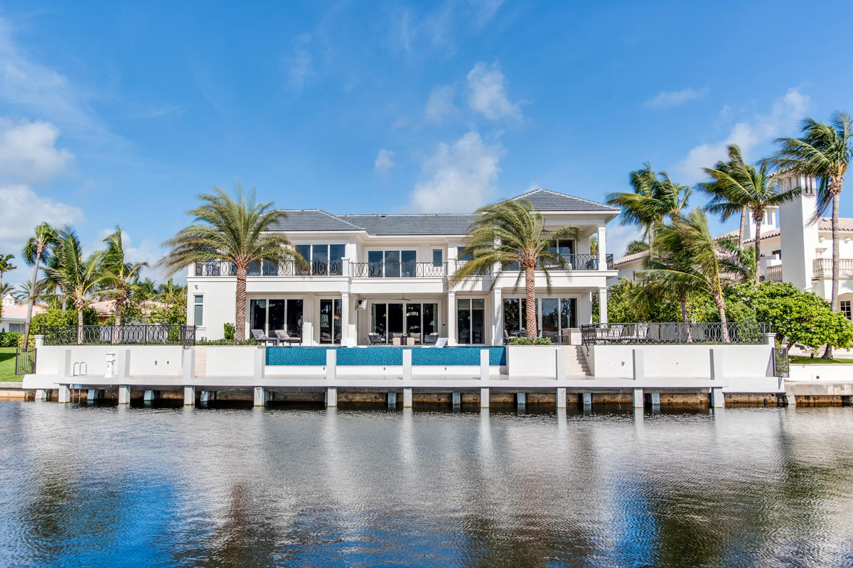 ROYAL PALM YACHT & COUNTRY CLUB - Residential