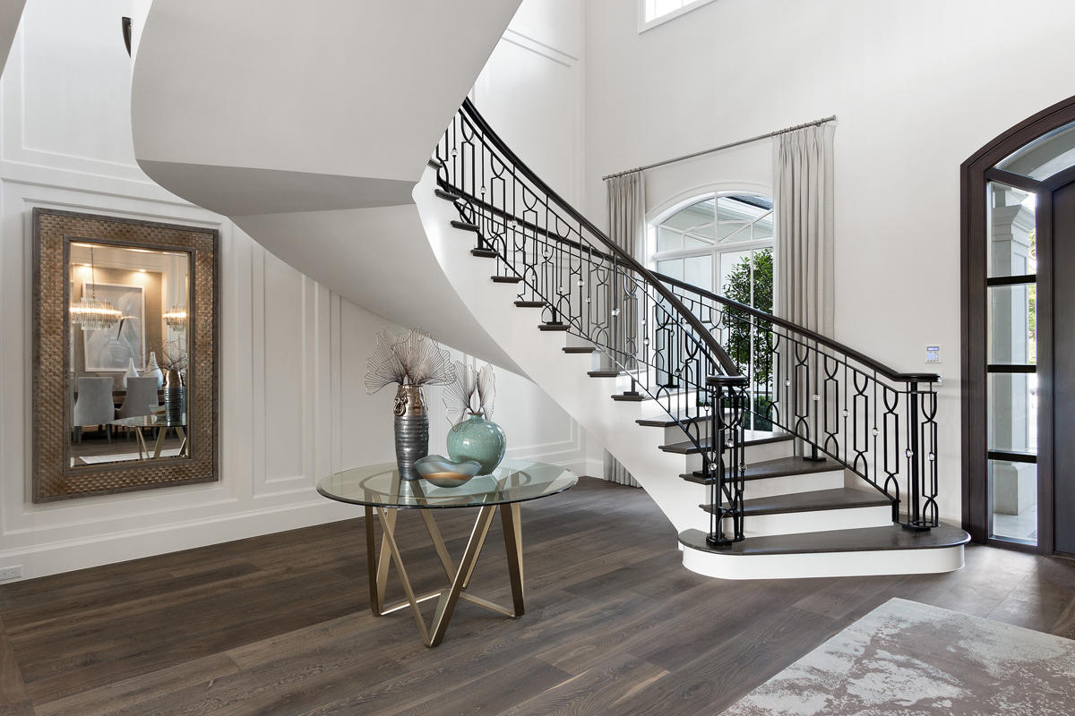 ROYAL PALM YACHT & COUNTRY CLUB - Residential