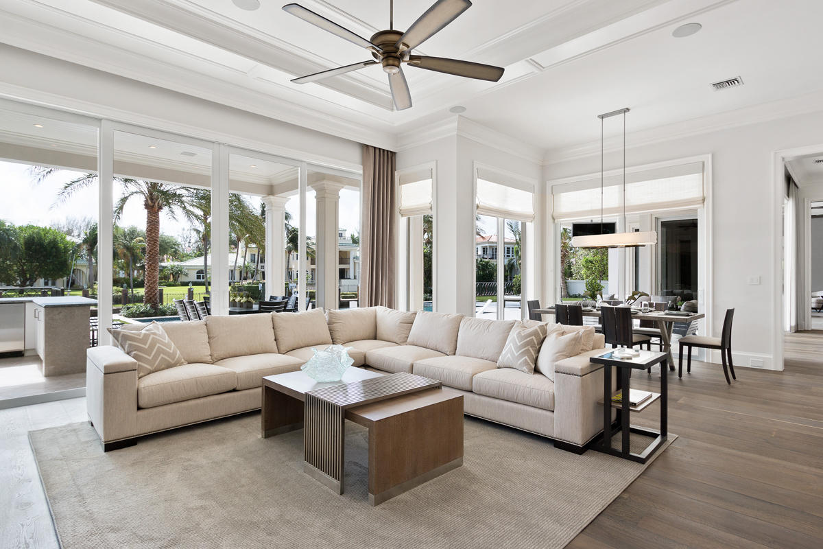 ROYAL PALM YACHT & COUNTRY CLUB - Residential
