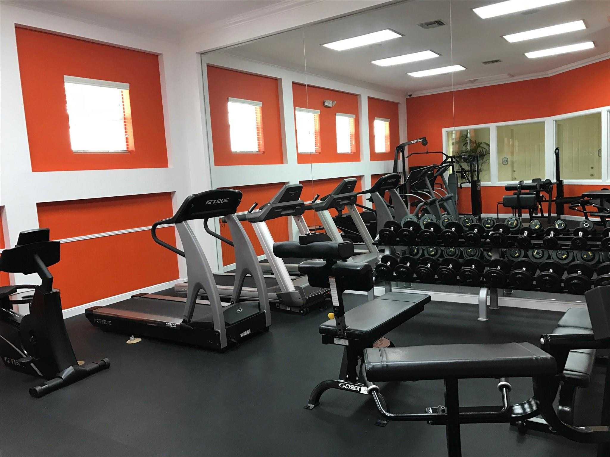 El-Ad Poinciana Condo - Residential