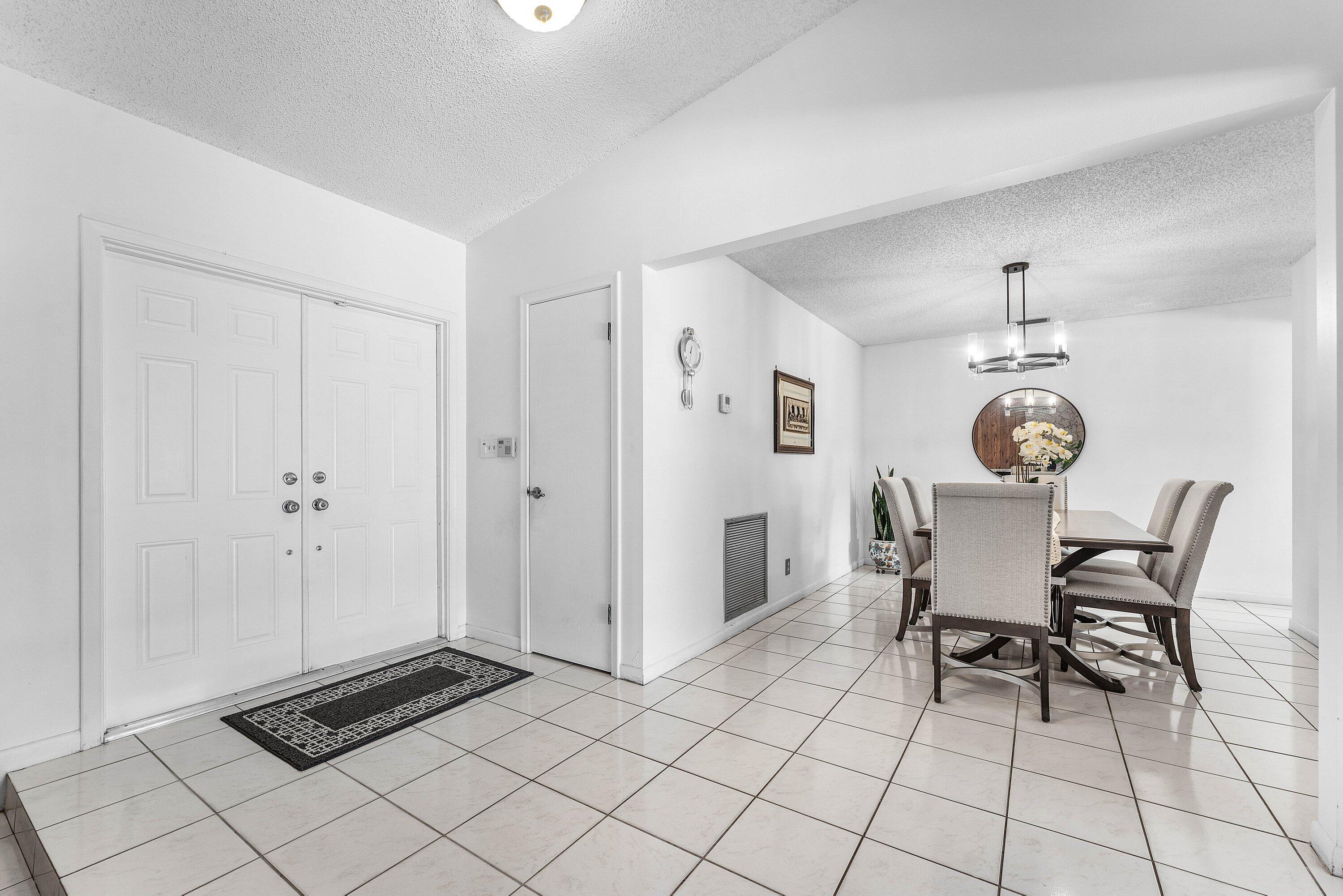CYPRESS RUN - Residential