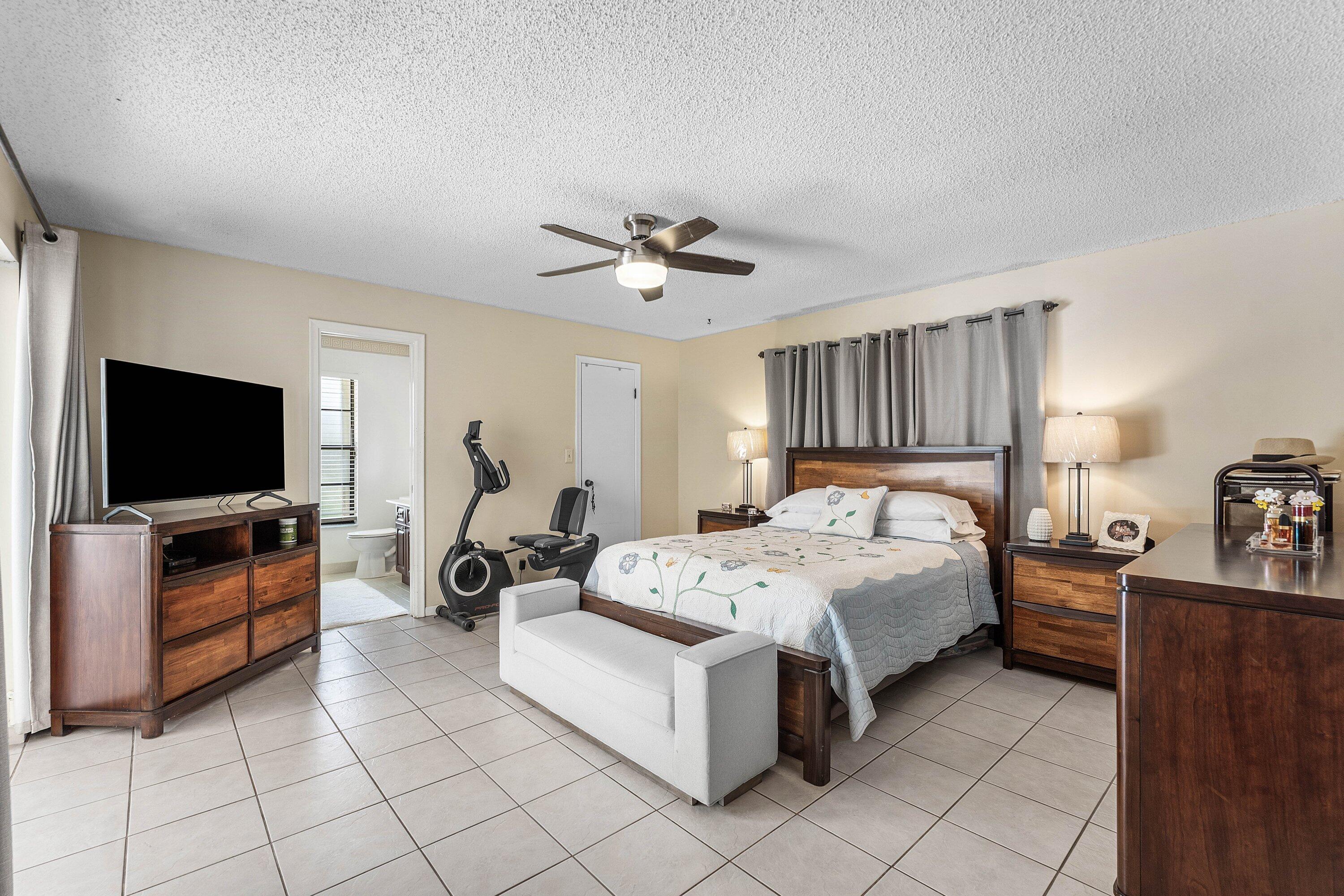 CYPRESS RUN - Residential
