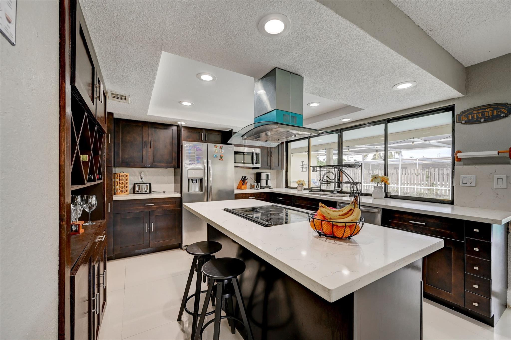 SUNRISE GOLF VILLAGE FIRST ADD - Residential Lease