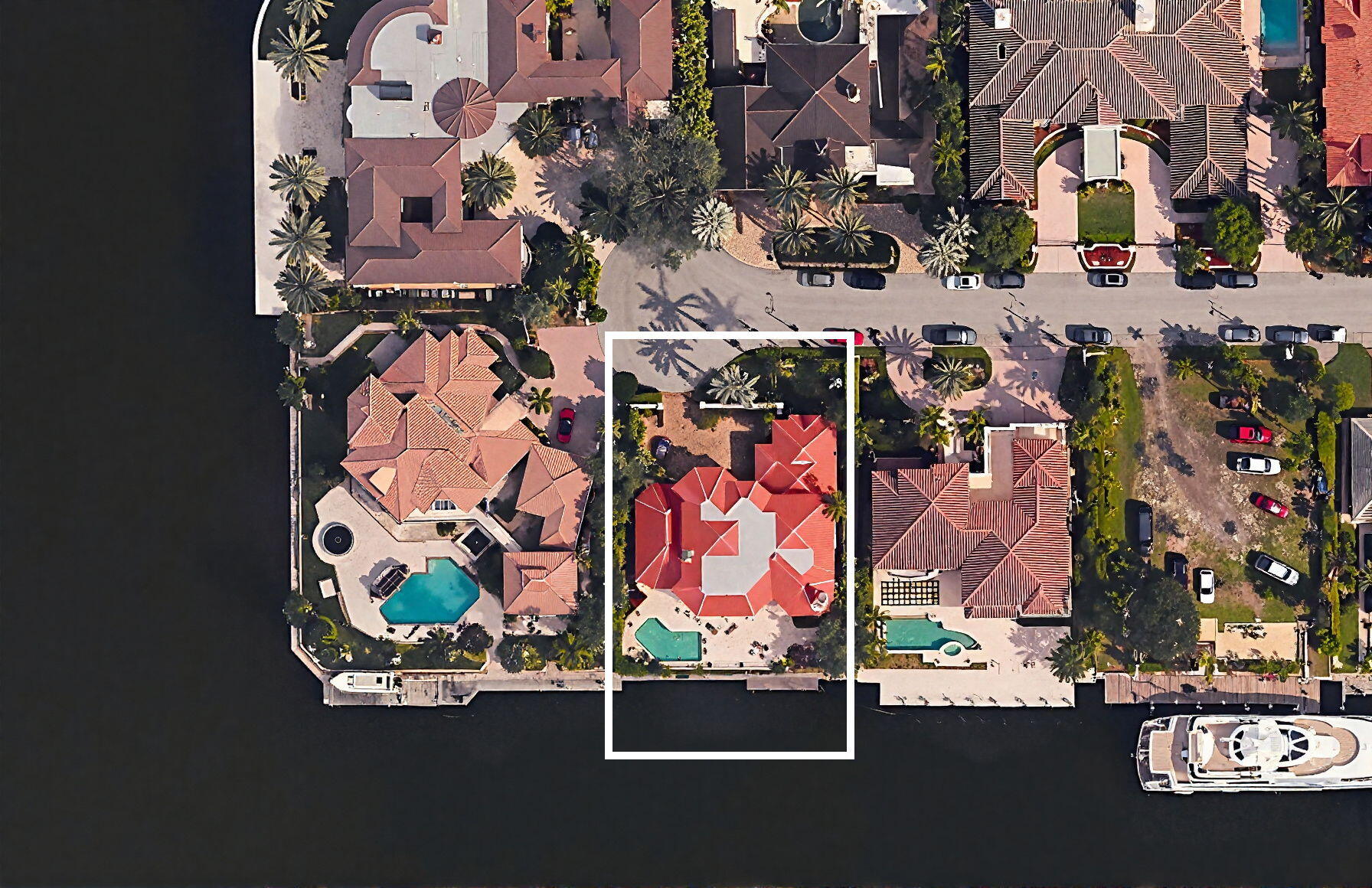 ISLA BAHIA - Residential