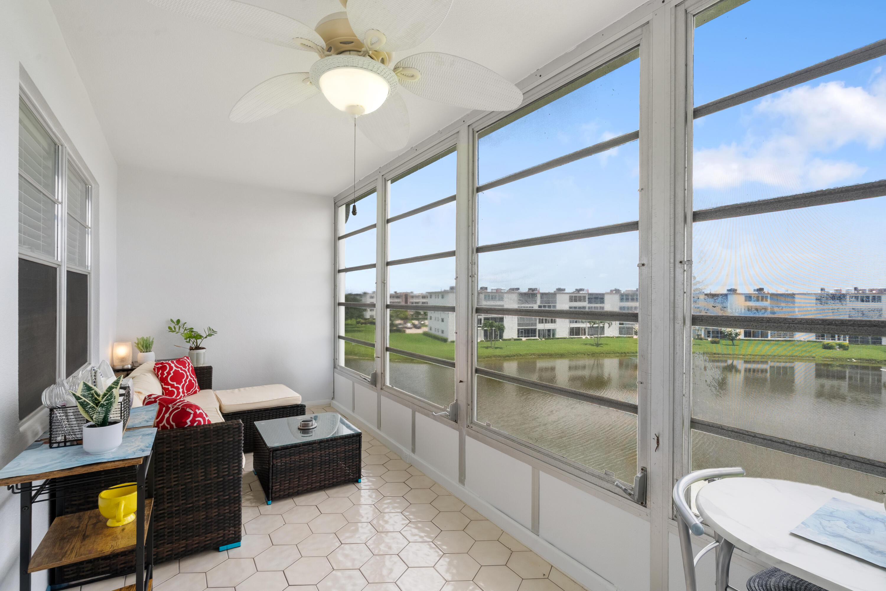 CORNWALL AT CENTURY VILLAGE CONDO - Residential Lease