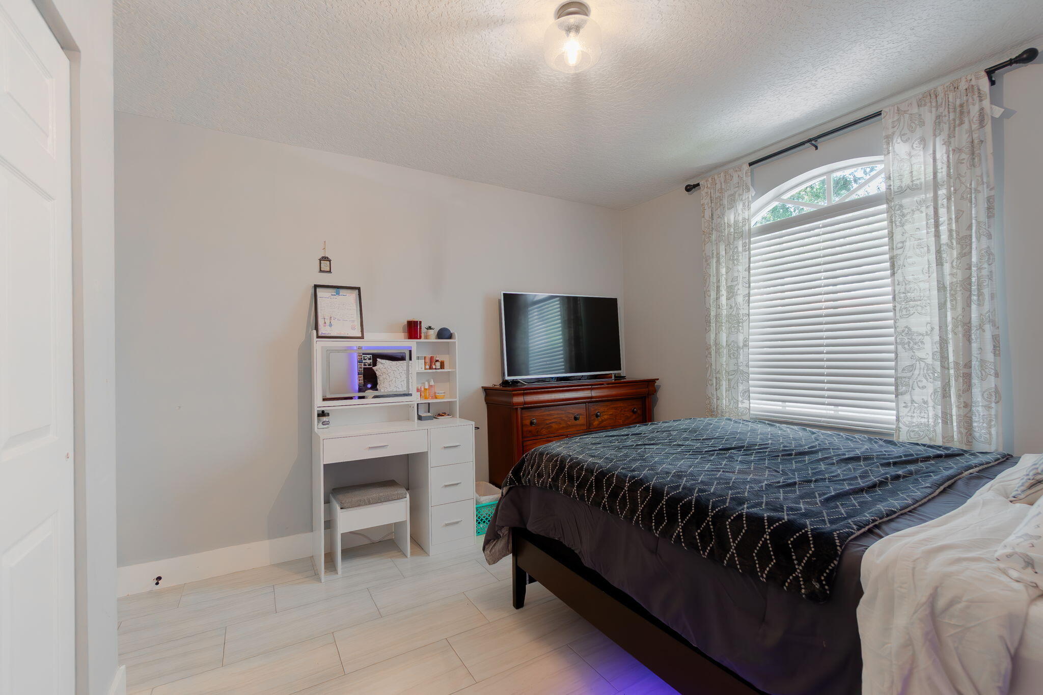 BOCA AZUL PH 4 AND 5 - Residential