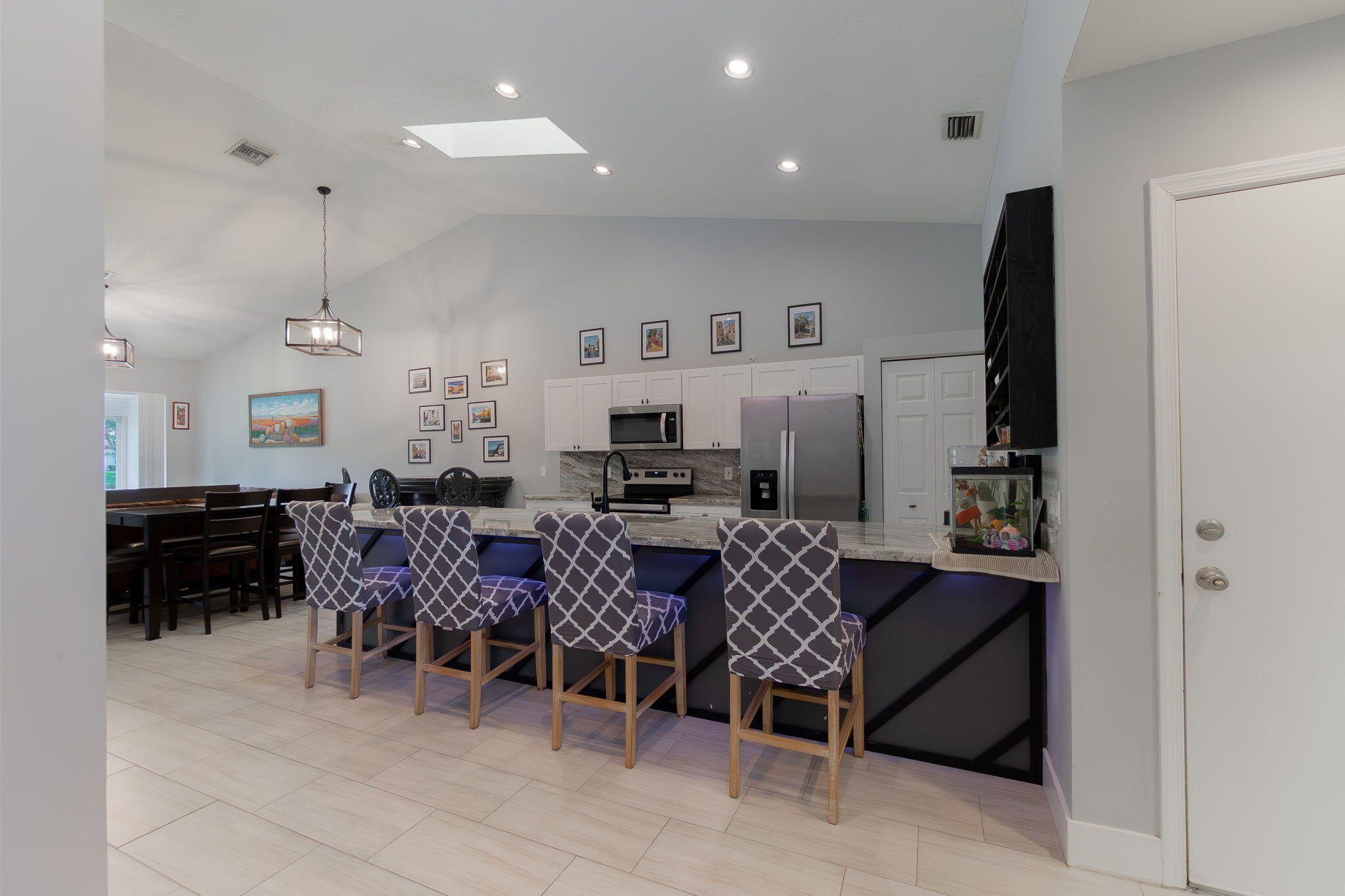 BOCA AZUL PH 4 AND 5 - Residential