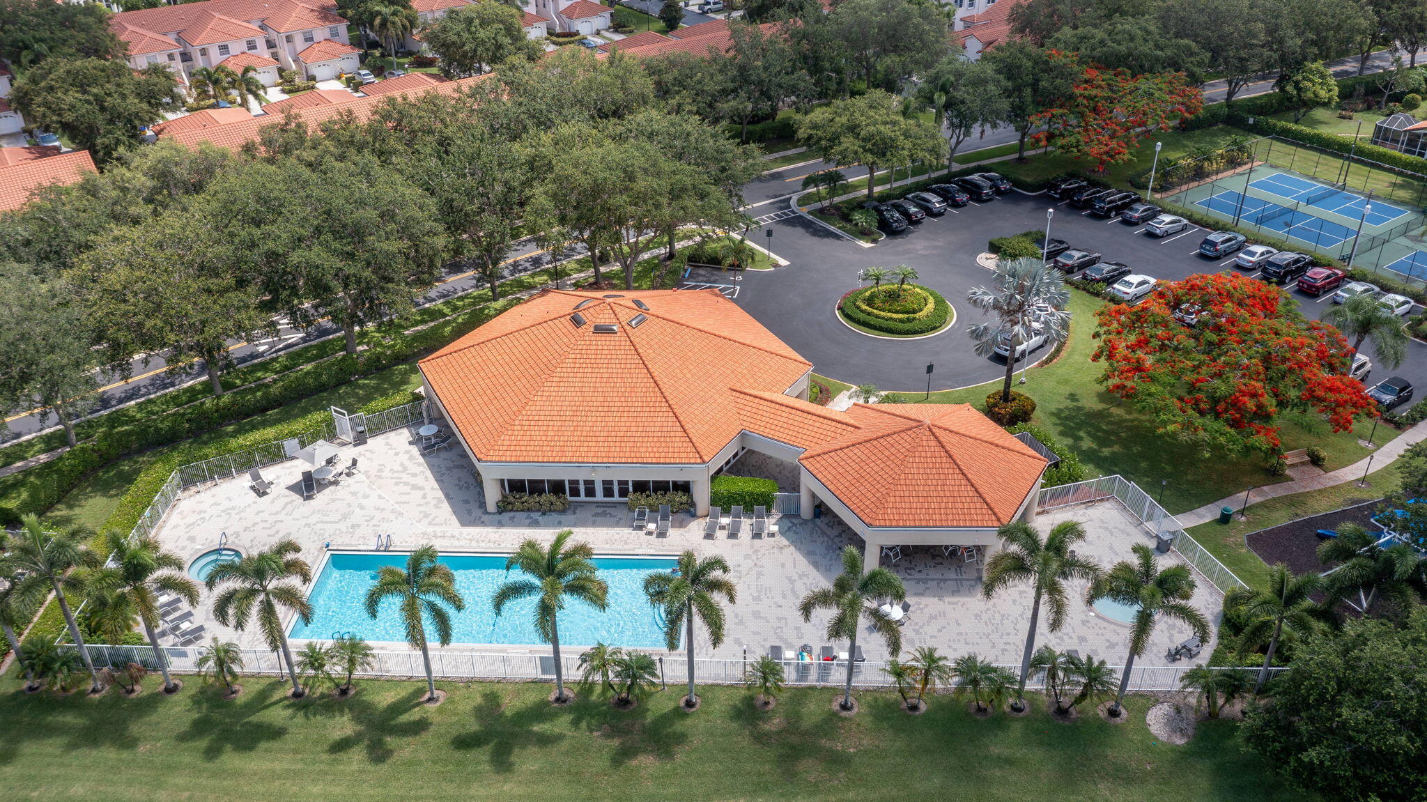 BOCA AZUL PH 4 AND 5 - Residential