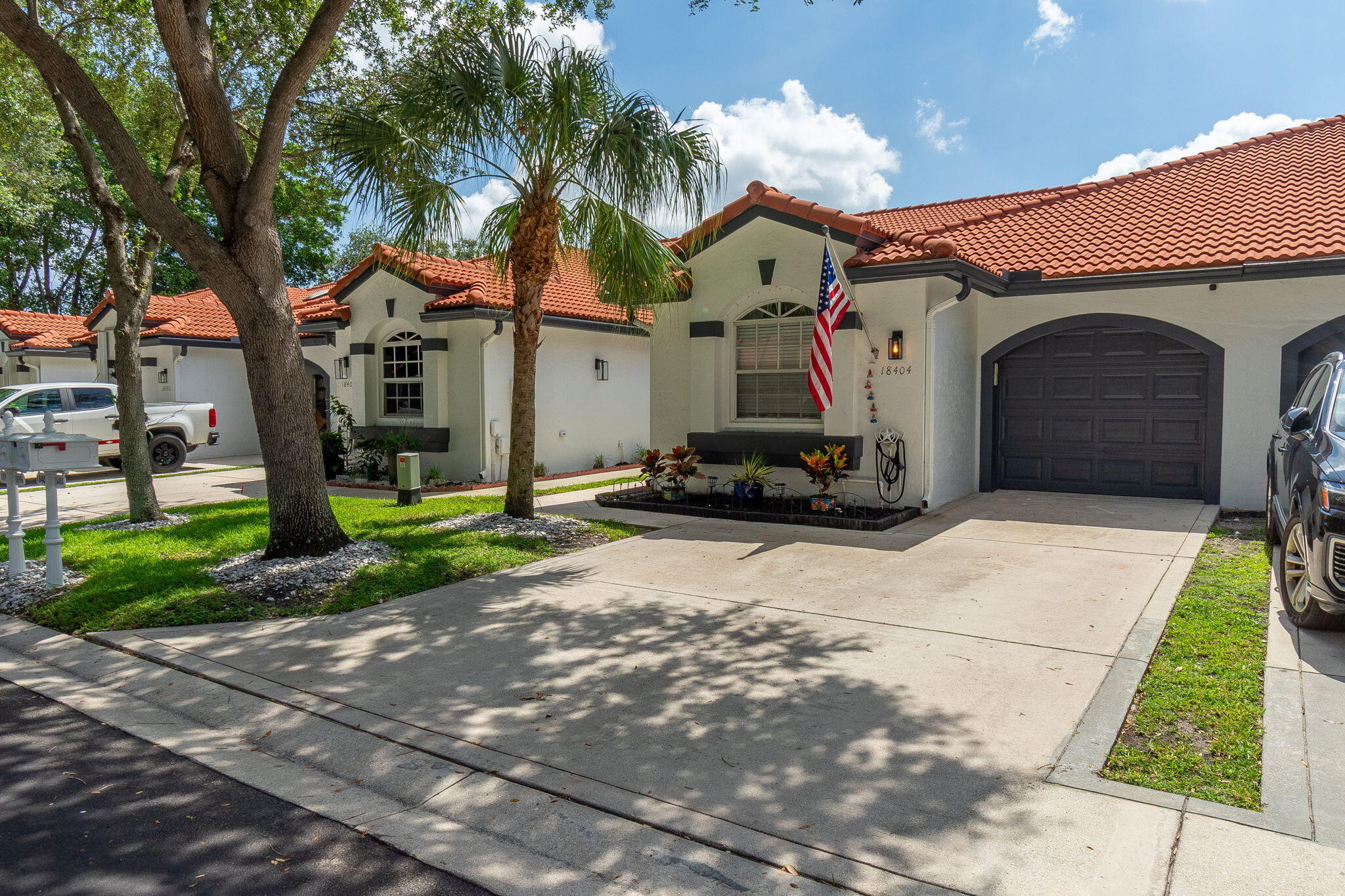 ABSOLUTELY IMMACULATE VILLA WITH GORGEOUS WATER VIEW! This amazing home offers many upgrades including open layout kitchen with natural granite countertops and backsplash, stainless steel appliances, wine cooler, vaulted  ceilings with skylights, storage galore with 2 expansive walk-in closets, tile floors throughout, laundry room, screened patio with roll-down wind shutters. Master bathroom features free standing soaking tub, large walk-in shower and double sinks. 24 hour manned gate, pet-friendly, all ages community w/ renovated clubhouse, heated olympic-size pool, hot tub, gym, playground, 4 pickleball and 2 tennis courts, basketball court. Prime location, excellent schools!