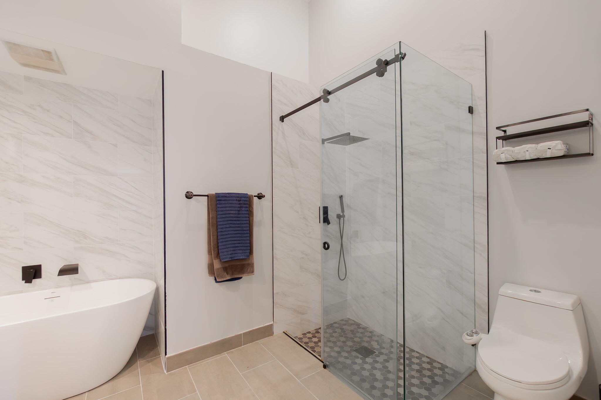 BOCA AZUL PH 4 AND 5 - Residential