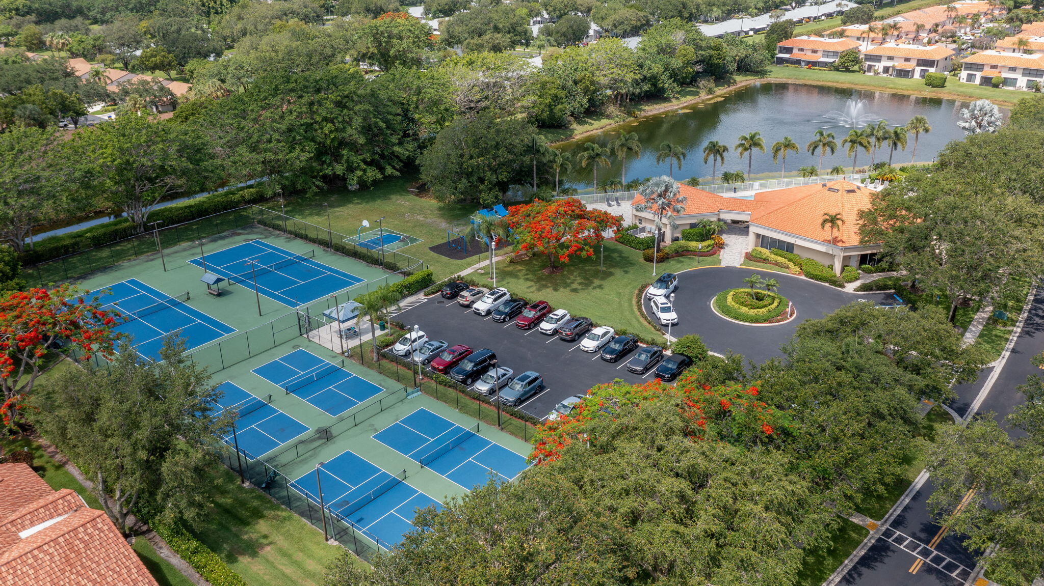 BOCA AZUL PH 4 AND 5 - Residential