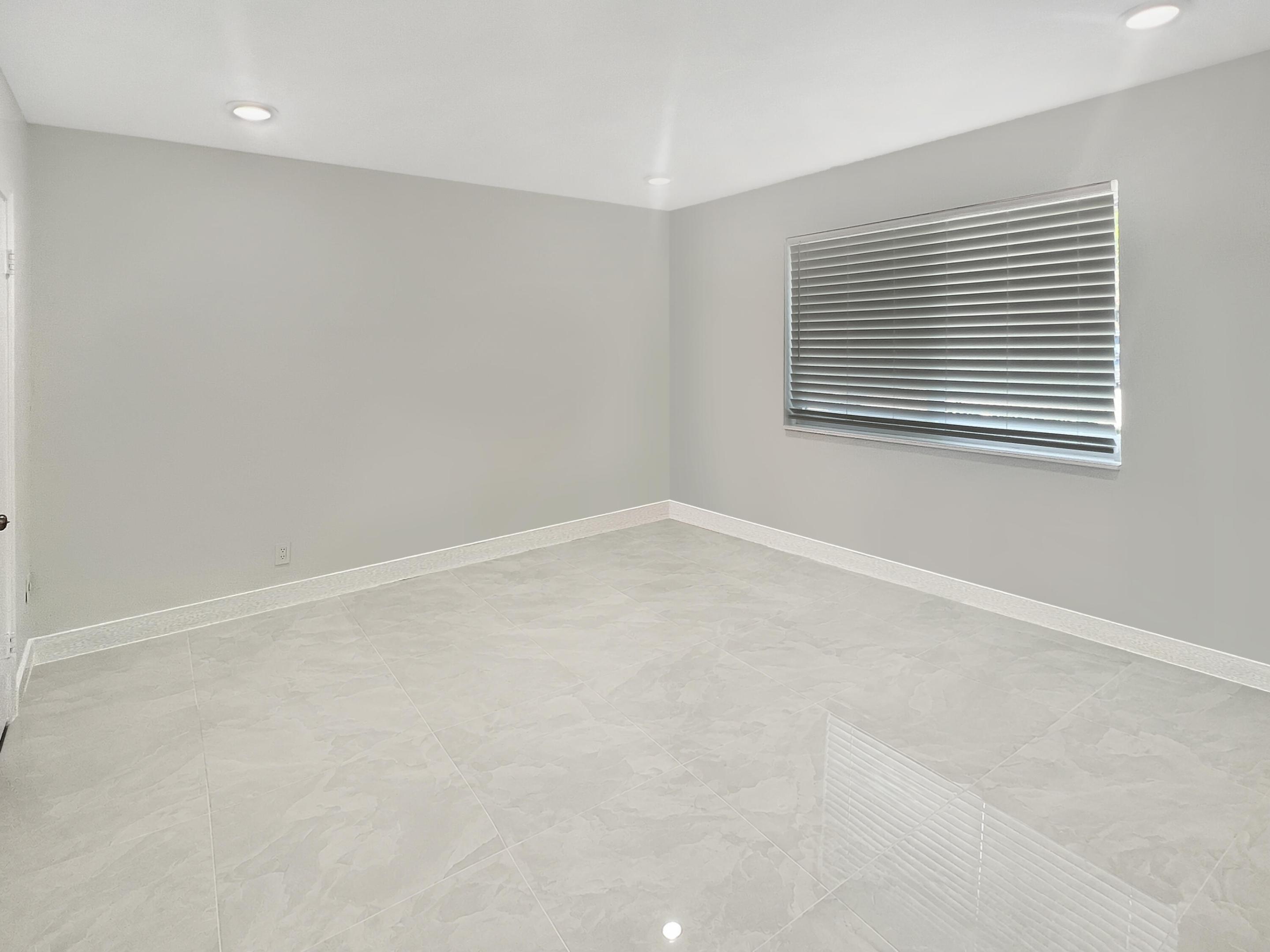 MANOR GROVE VILLAGE TWO CONDO - Residential