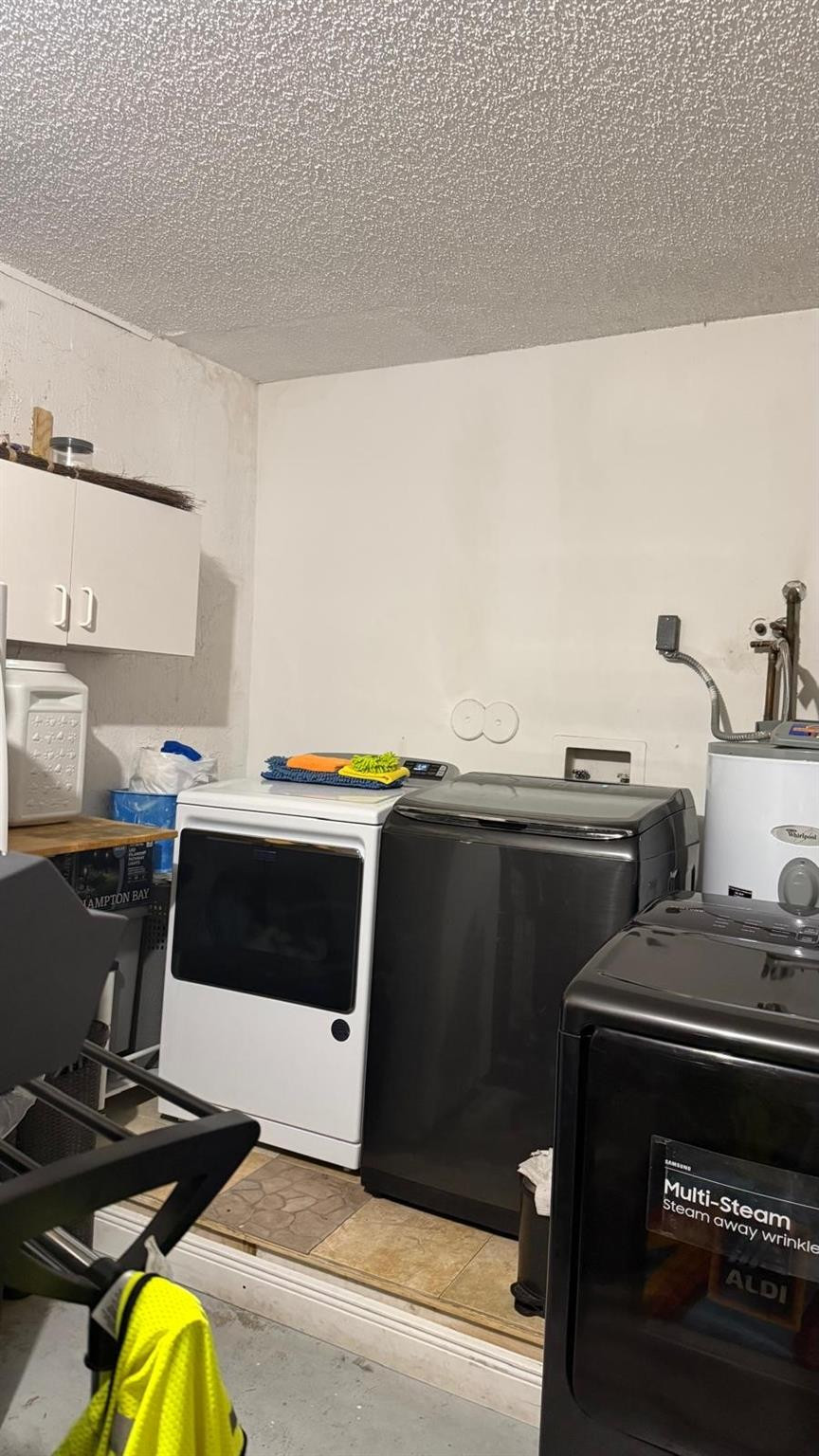 SECTOR 5 - - Residential Lease