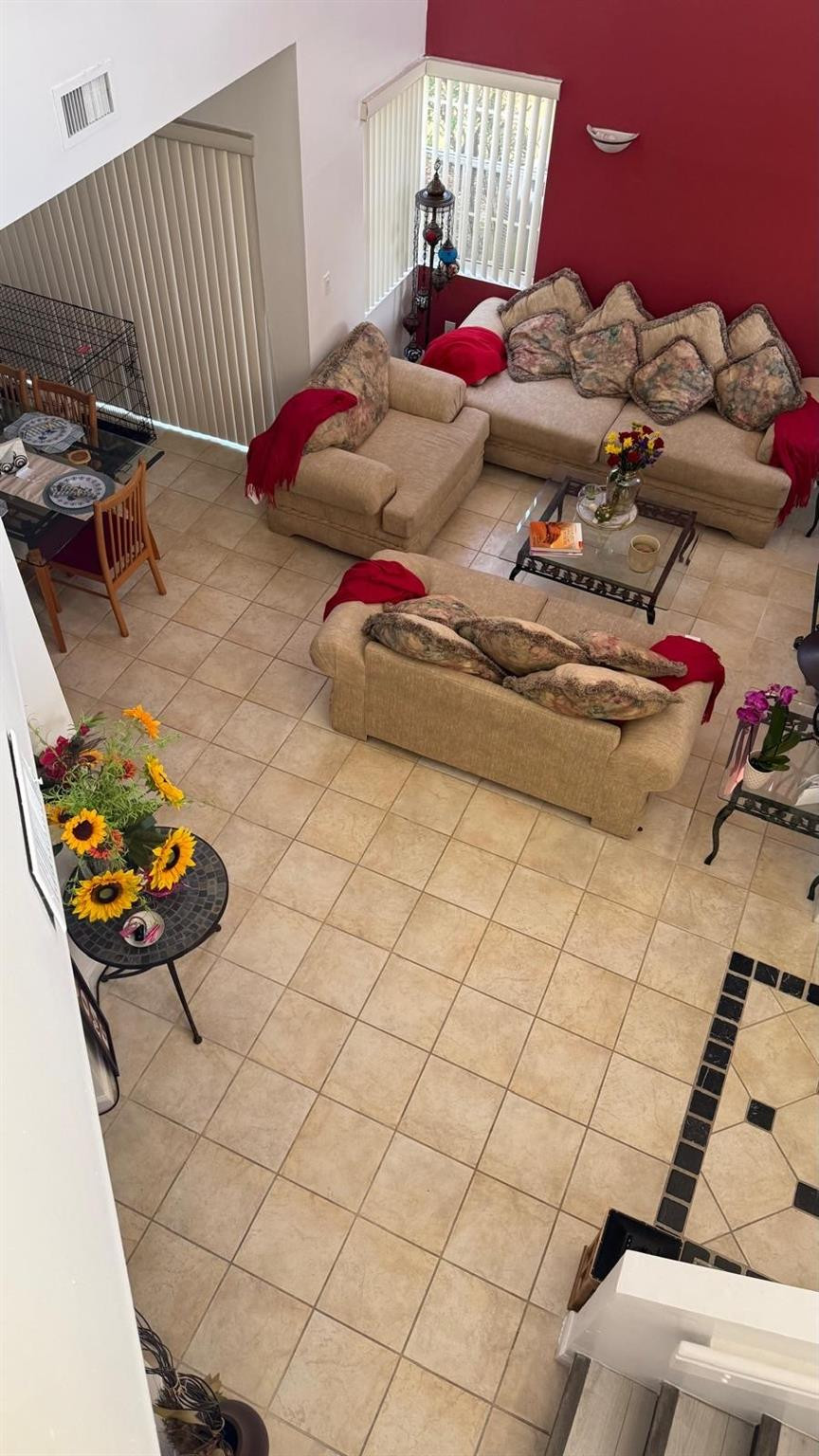 SECTOR 5 - - Residential Lease