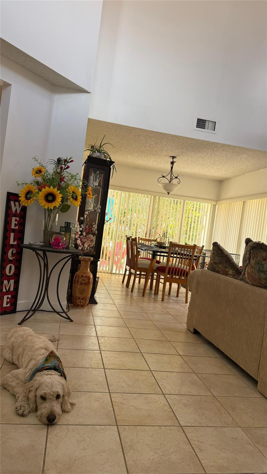 SECTOR 5 - - Residential Lease