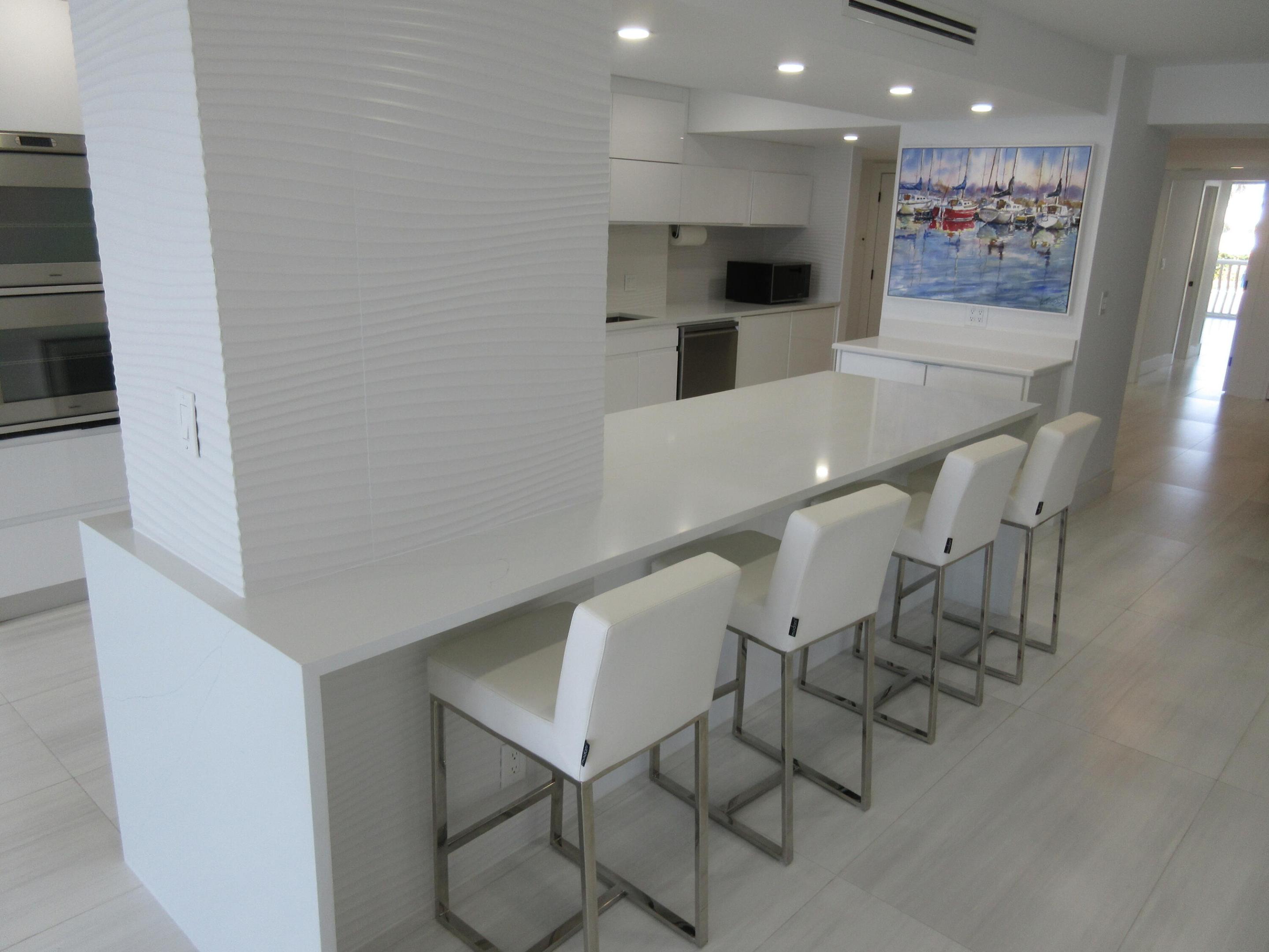 POINT OF AMERICAS PHASE II CONDO - Residential