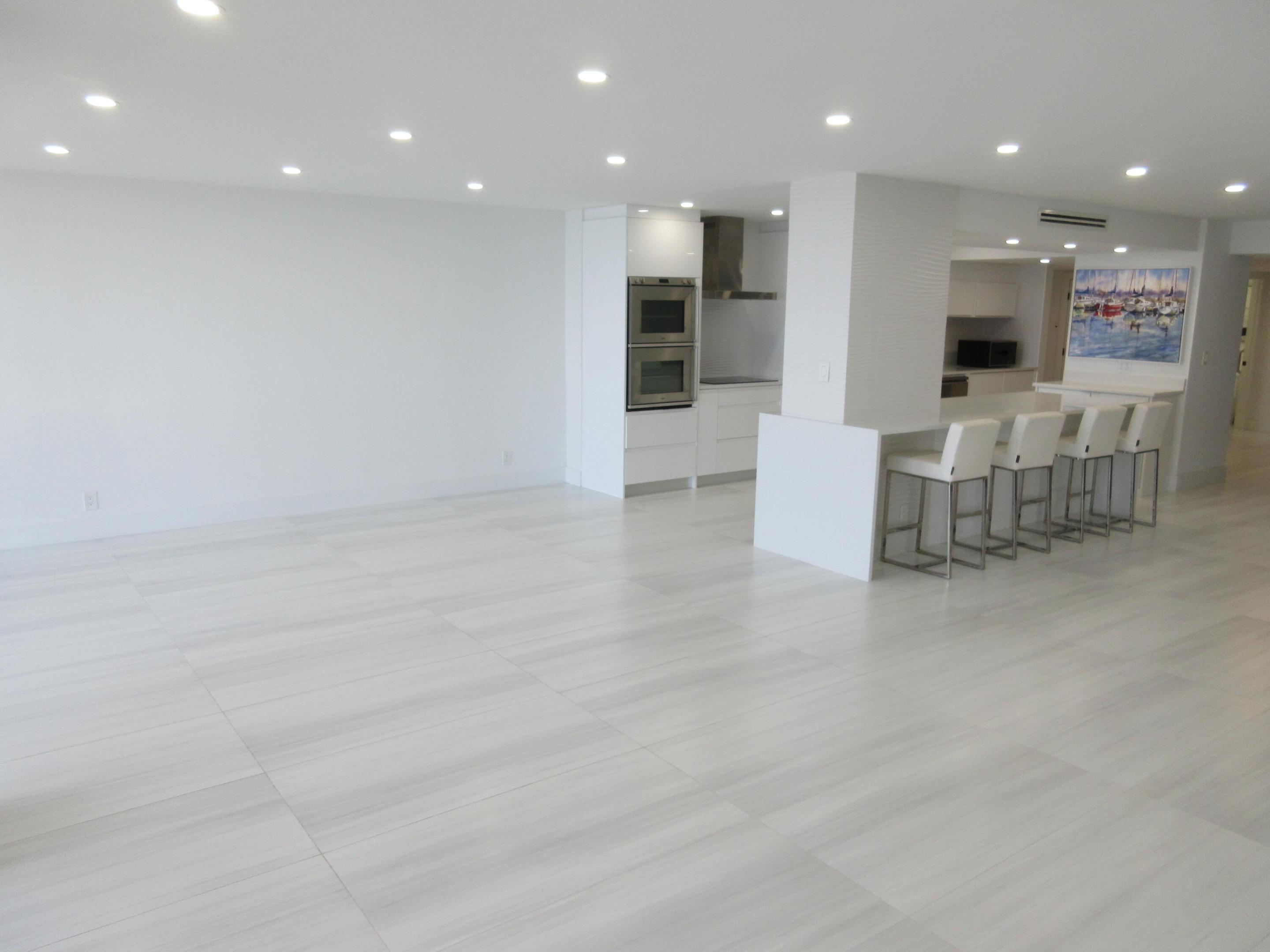 POINT OF AMERICAS PHASE II CONDO - Residential