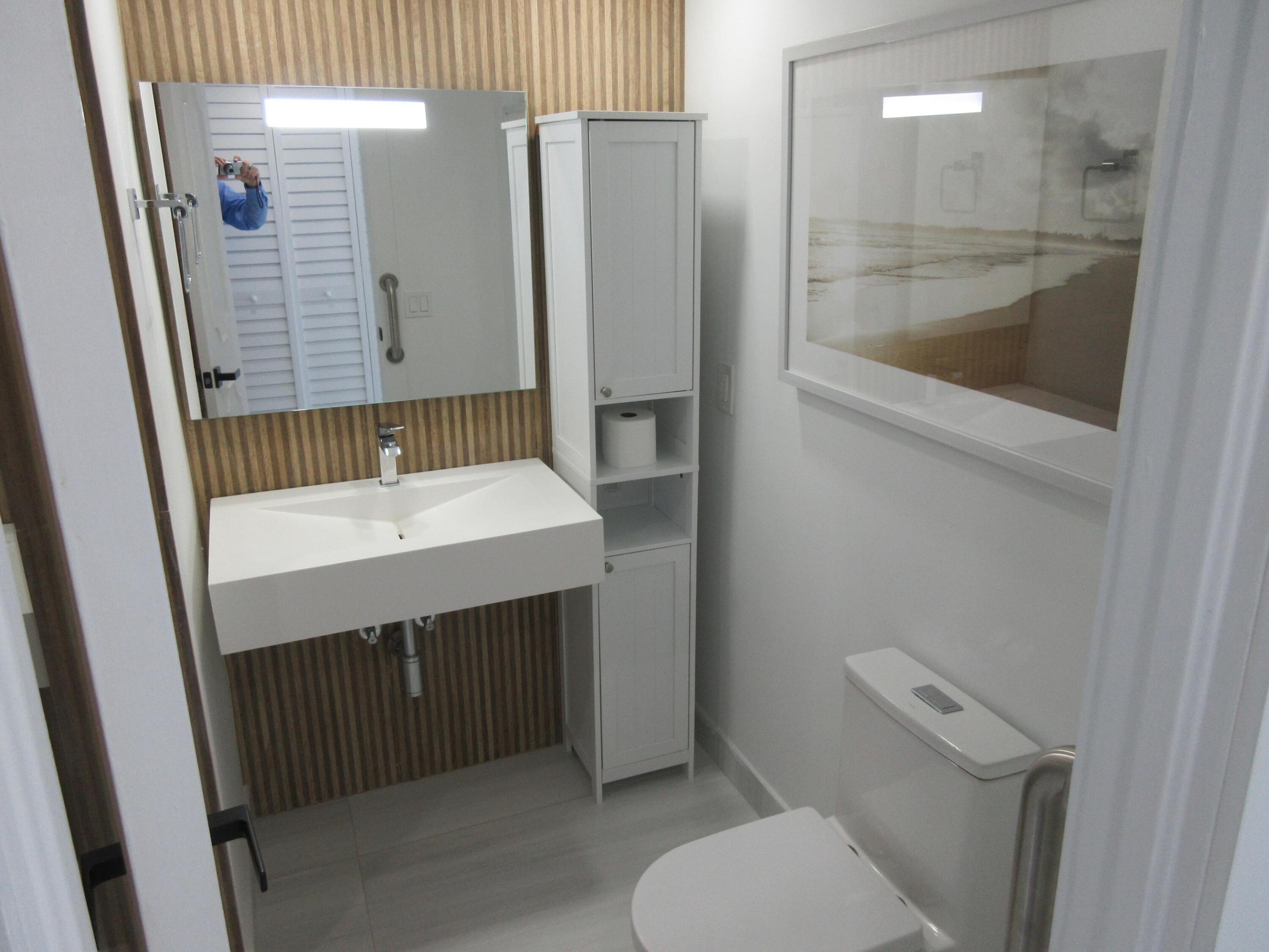 POINT OF AMERICAS PHASE II CONDO - Residential